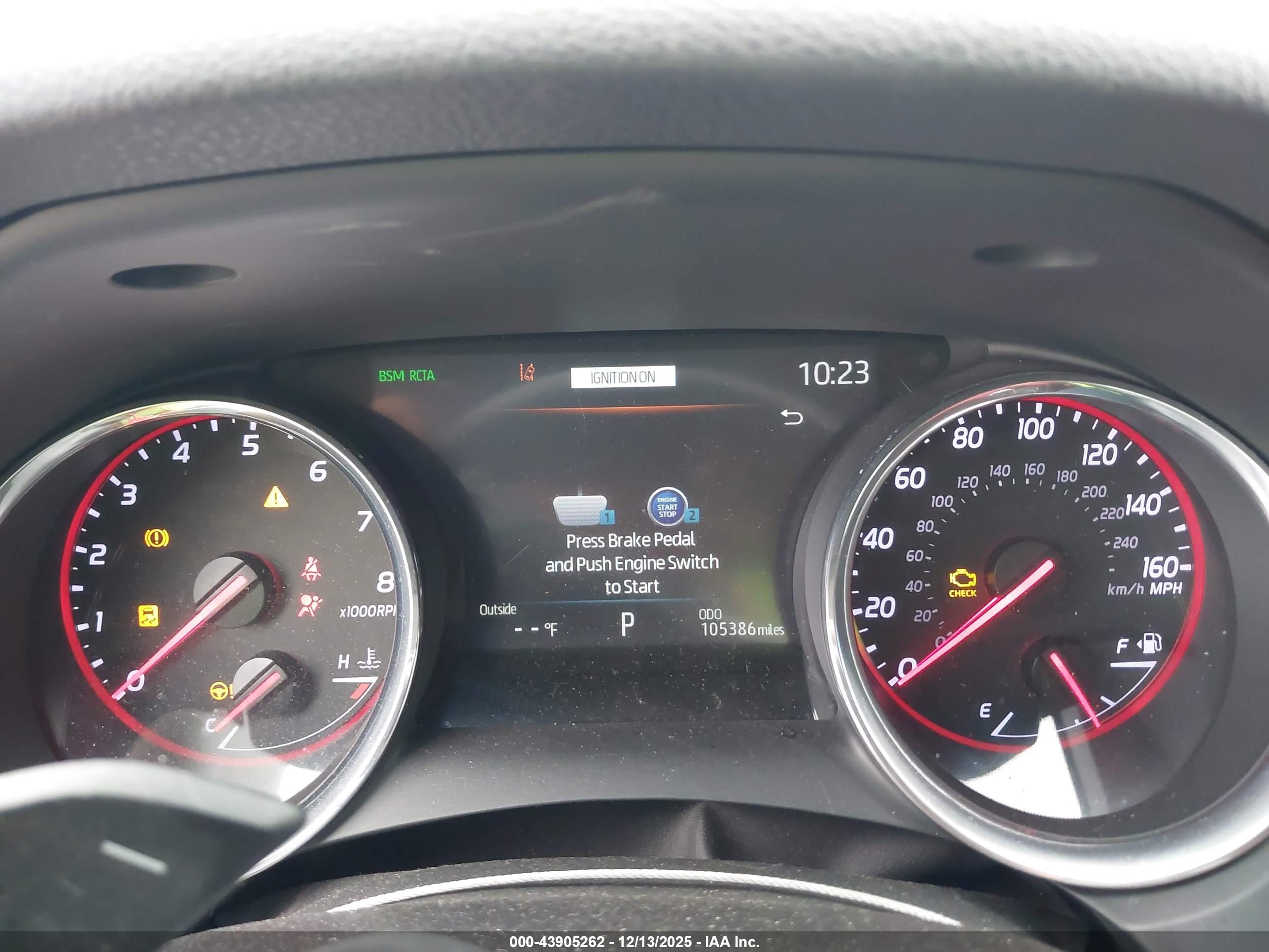 TOYOTA CAMRY image 7