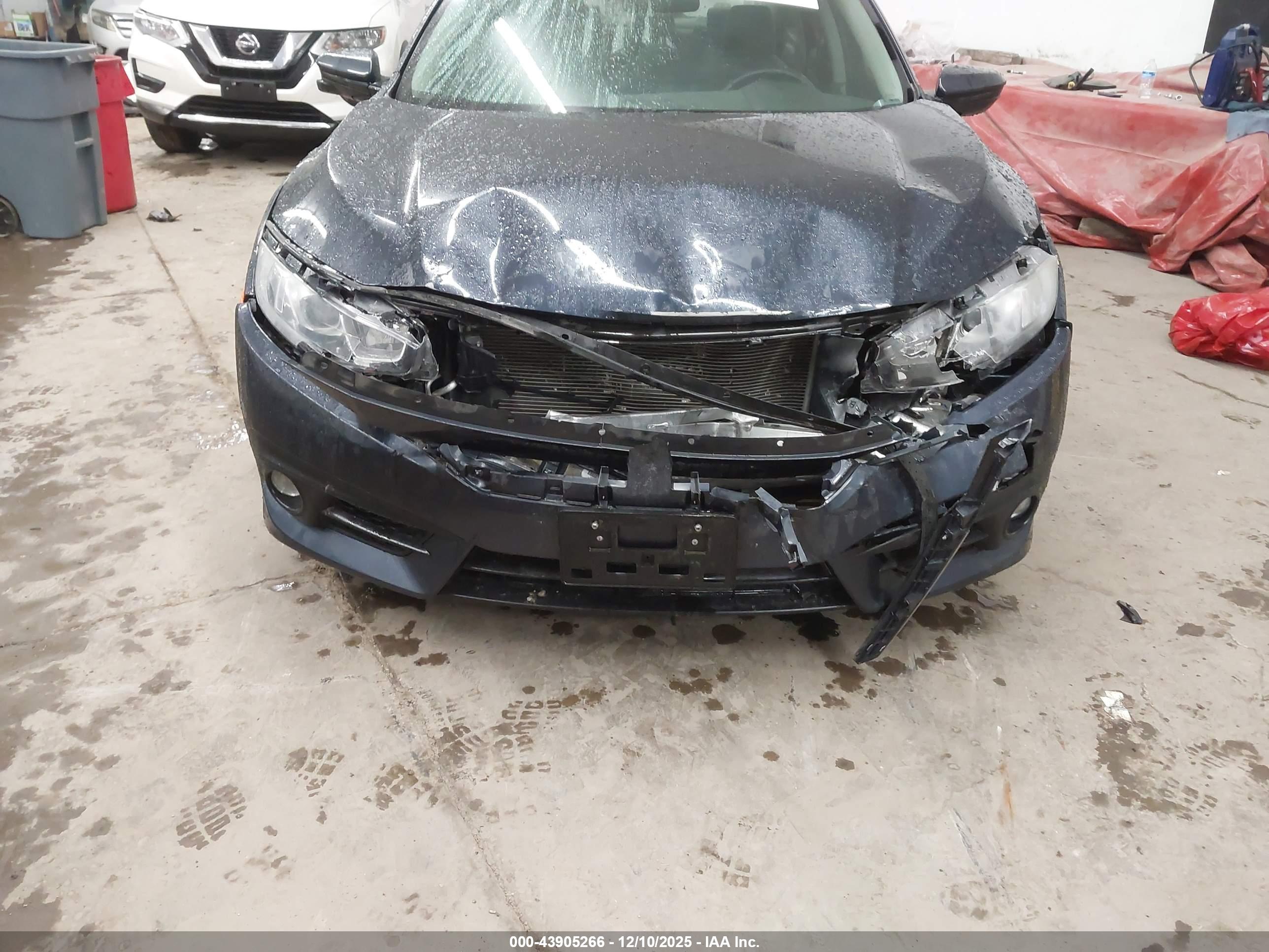 HONDA CIVIC image 6