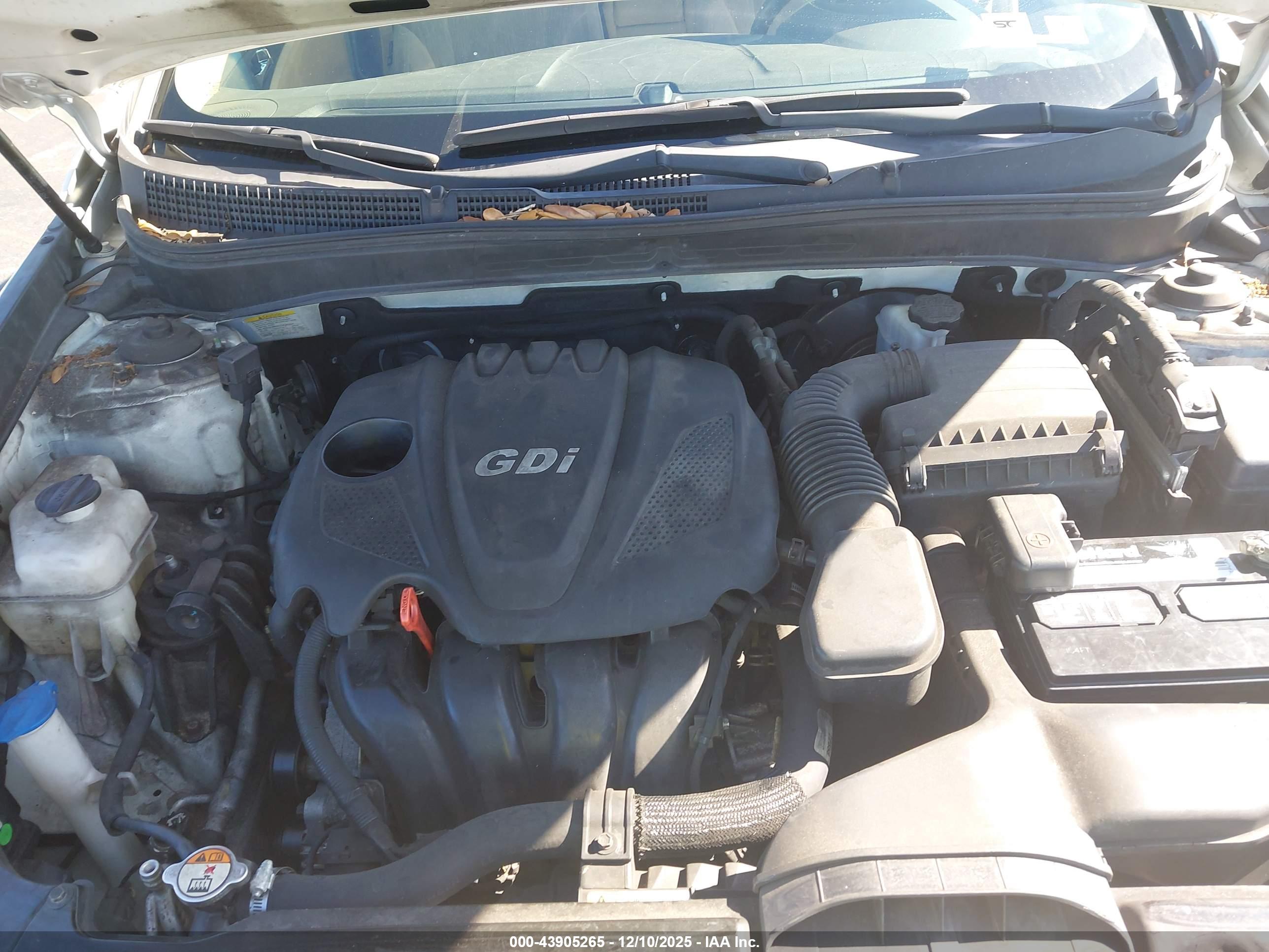 HYUNDAI SONATA image 10