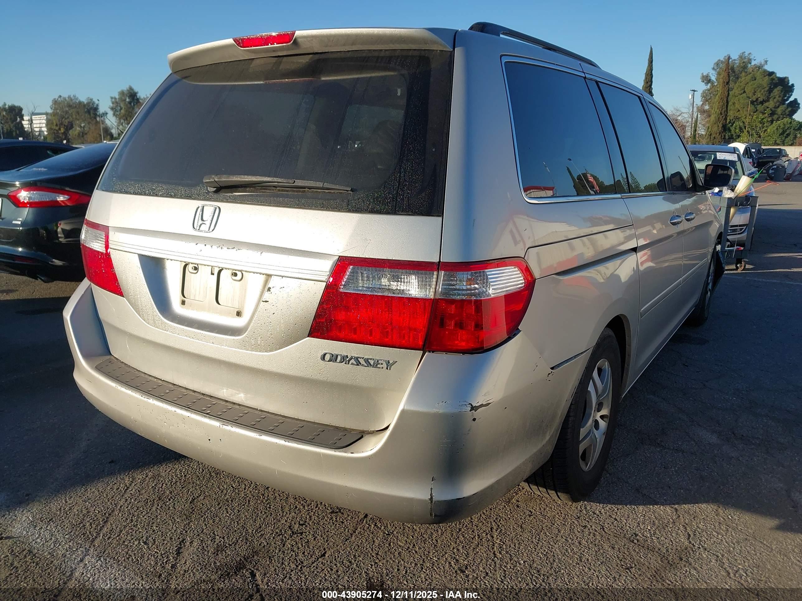 HONDA ODYSSEY image 4