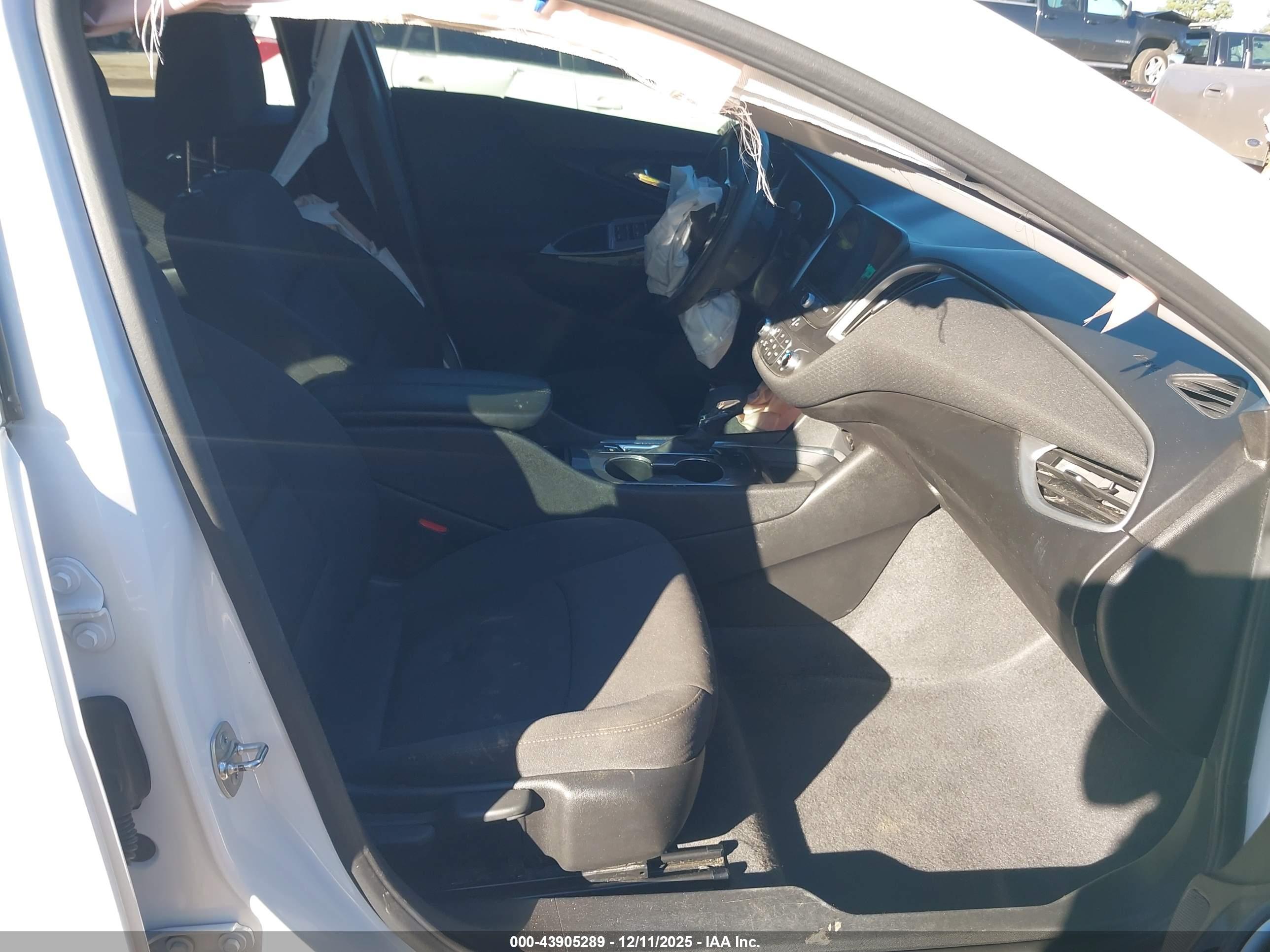 CHEVROLET MALIBU image 5