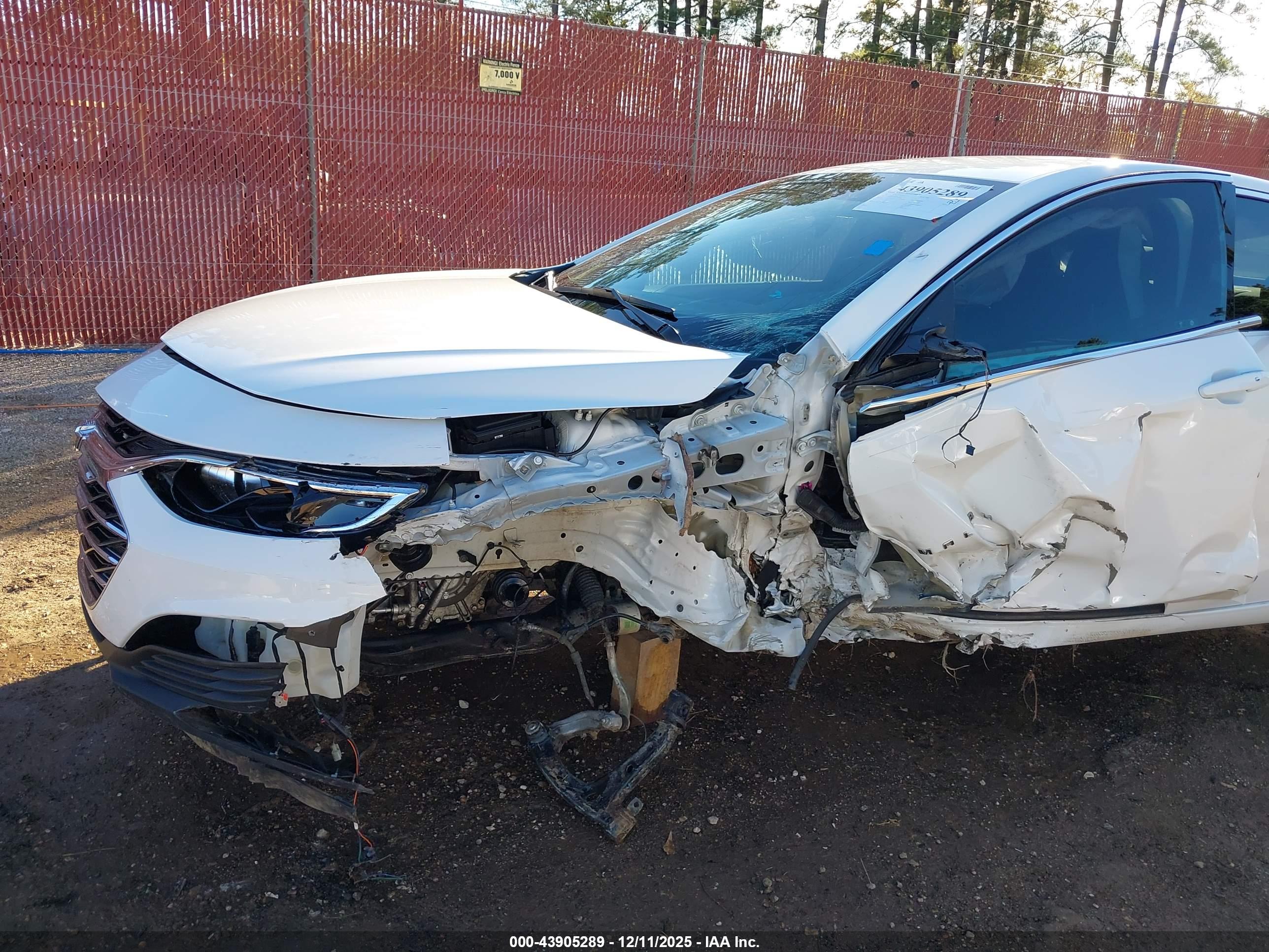 CHEVROLET MALIBU image 6