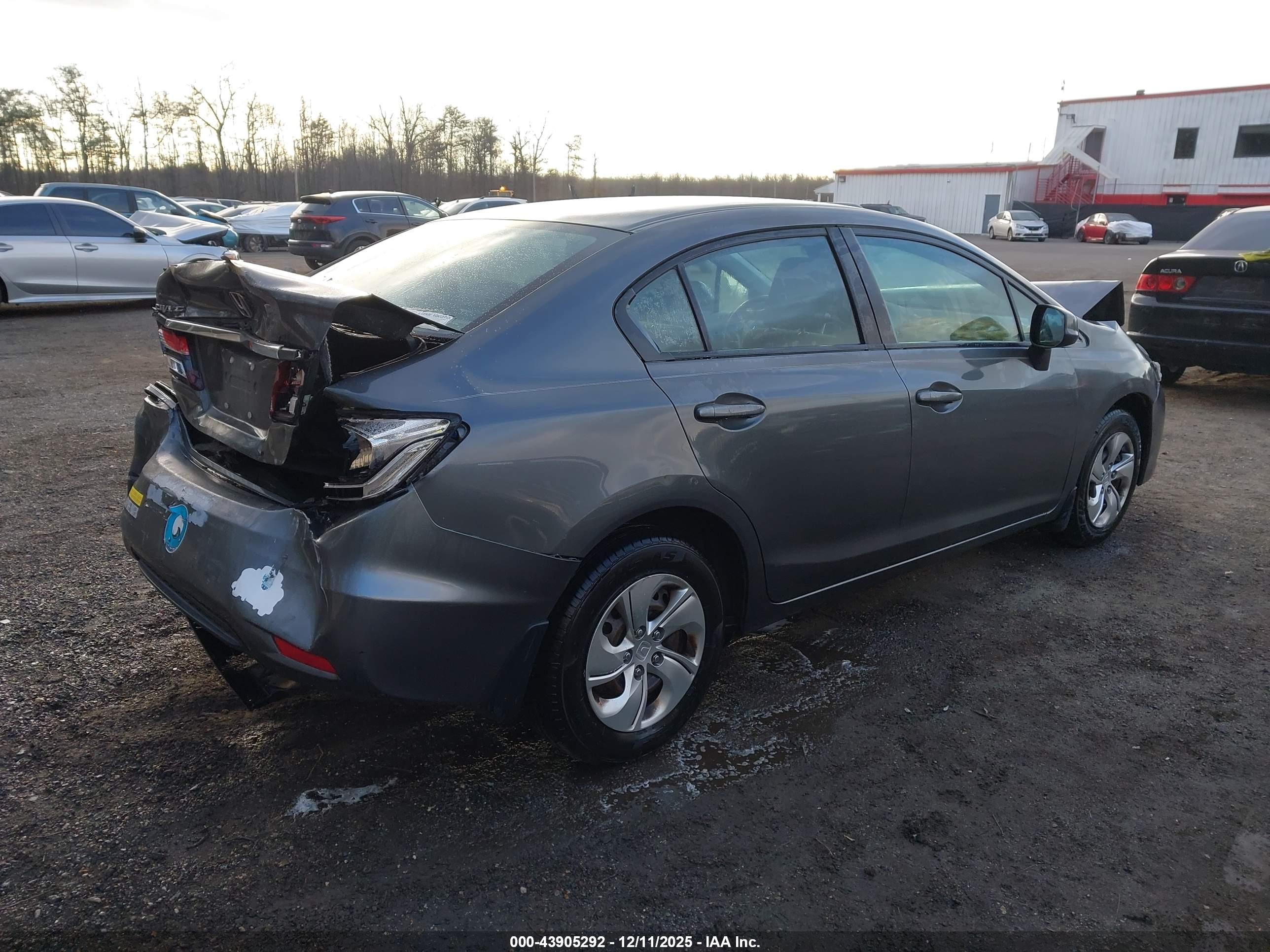 HONDA CIVIC image 4