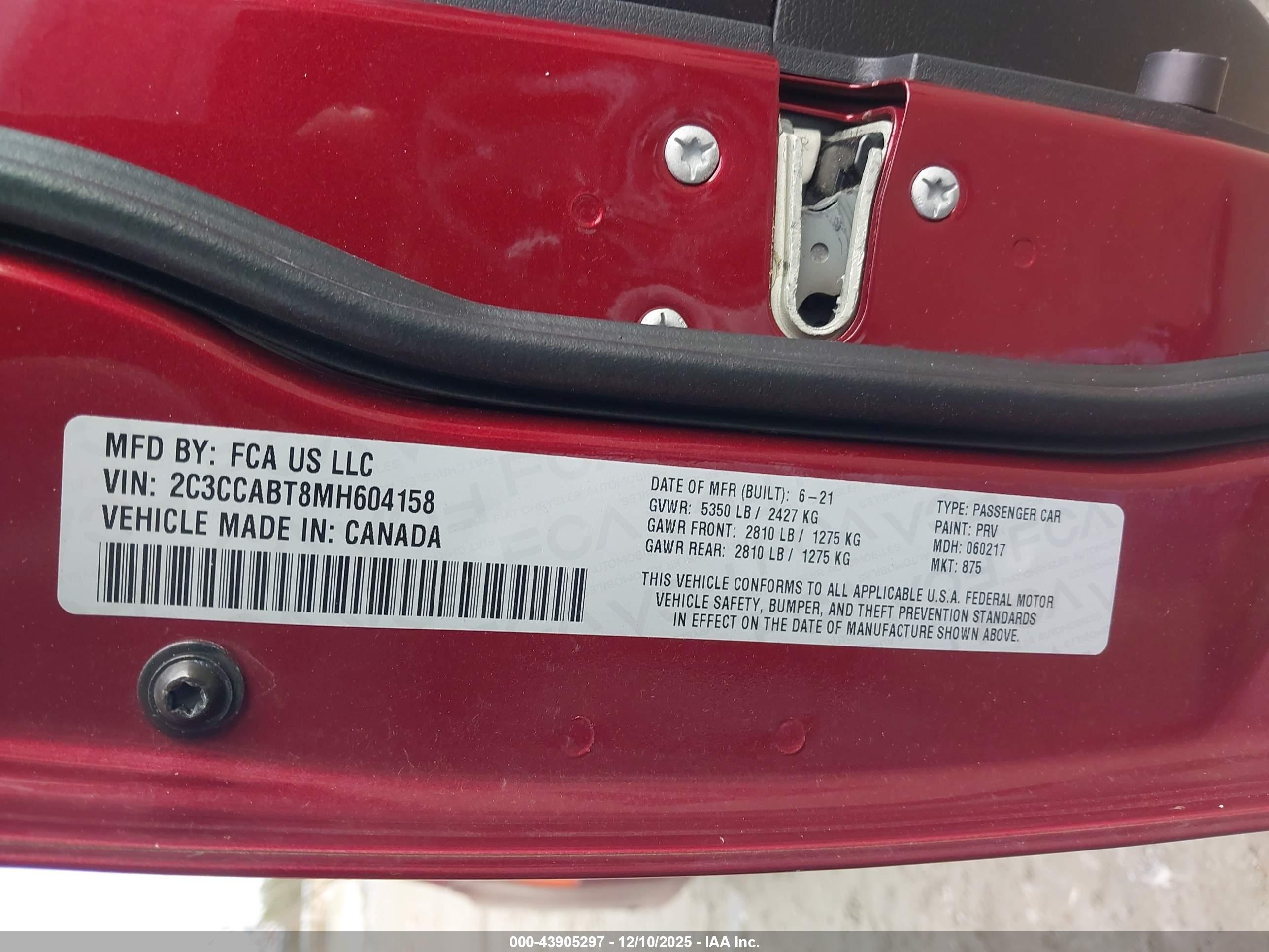 CHRYSLER 300 image 9