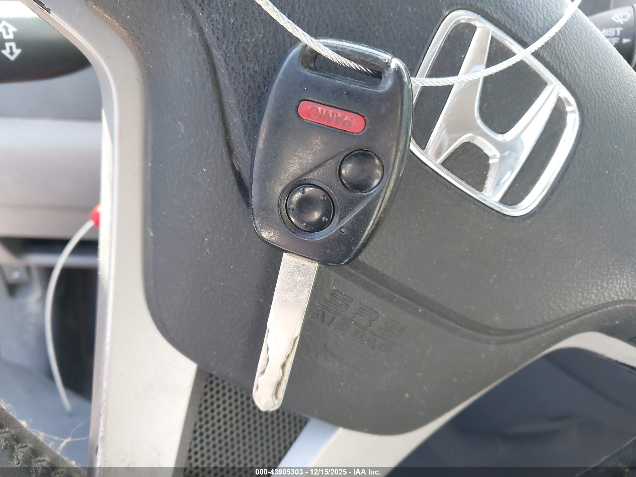 HONDA CR-V image 11