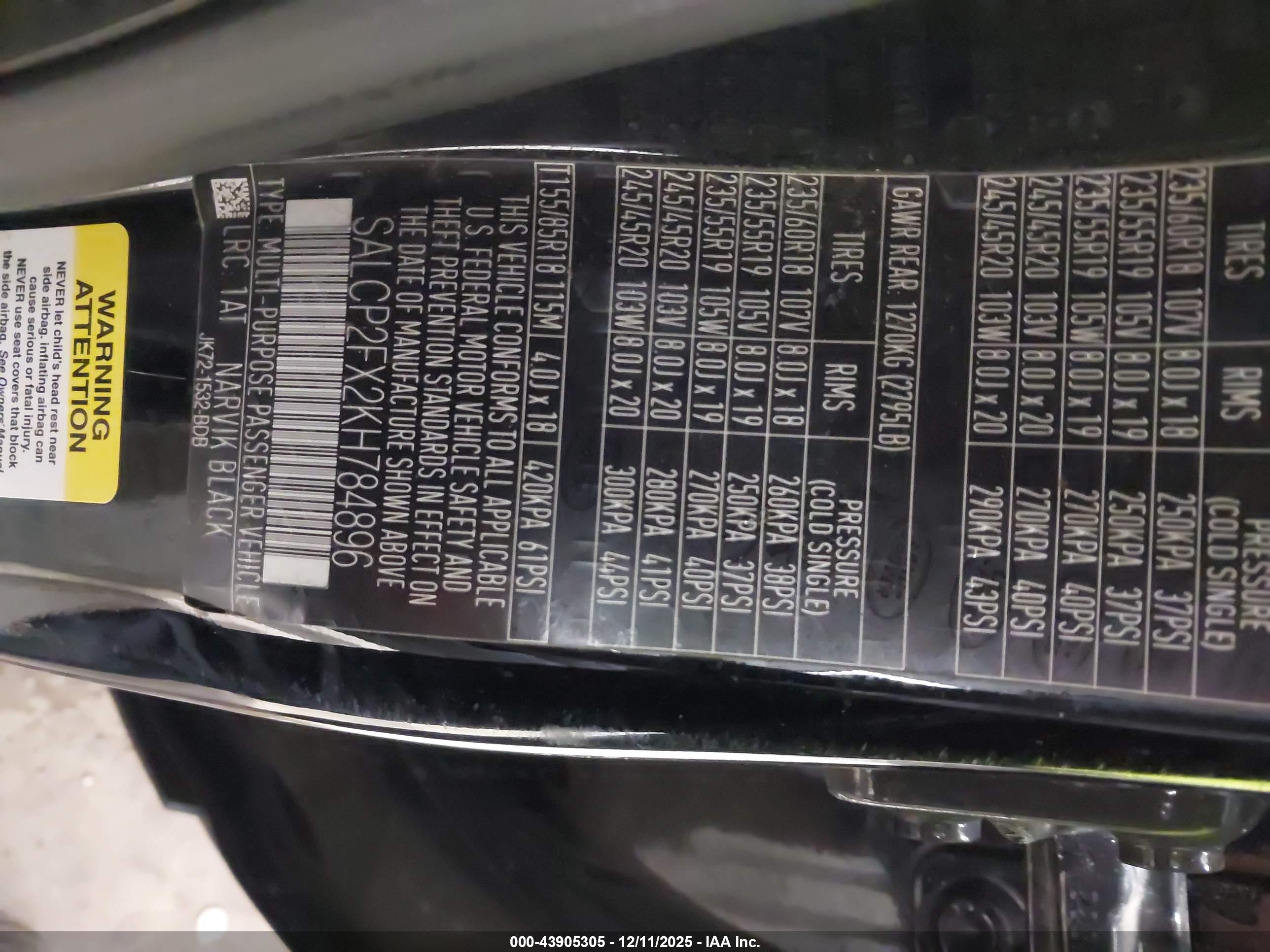 LAND ROVER image 9