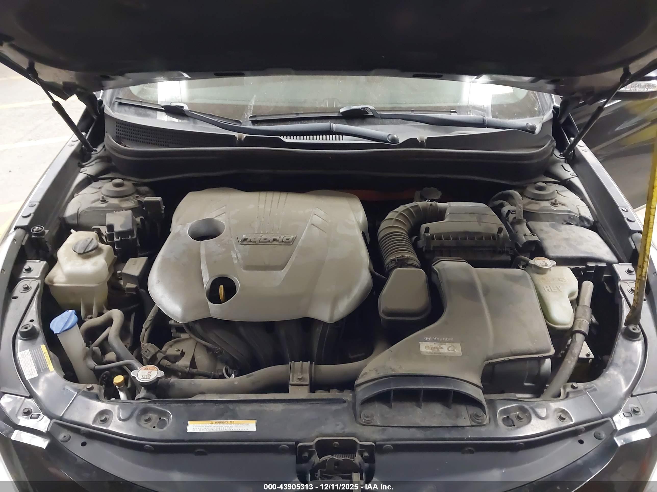 HYUNDAI SONATA image 10