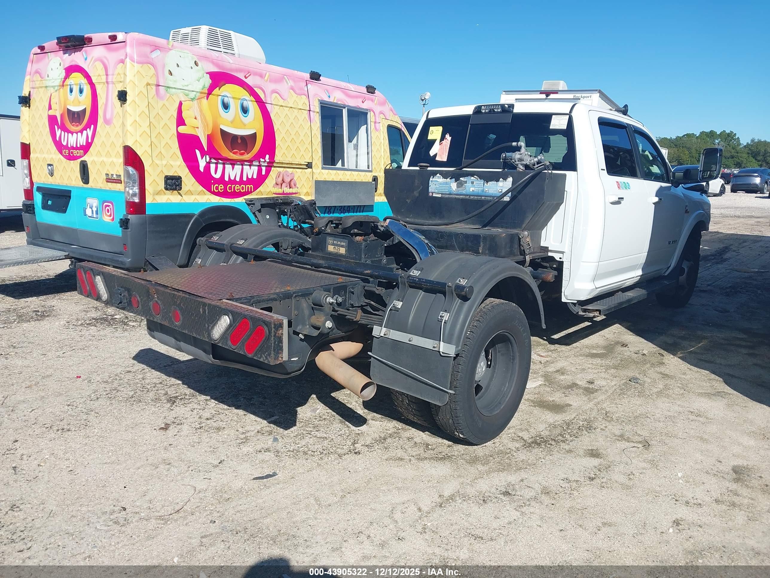 RAM 3500 image 4
