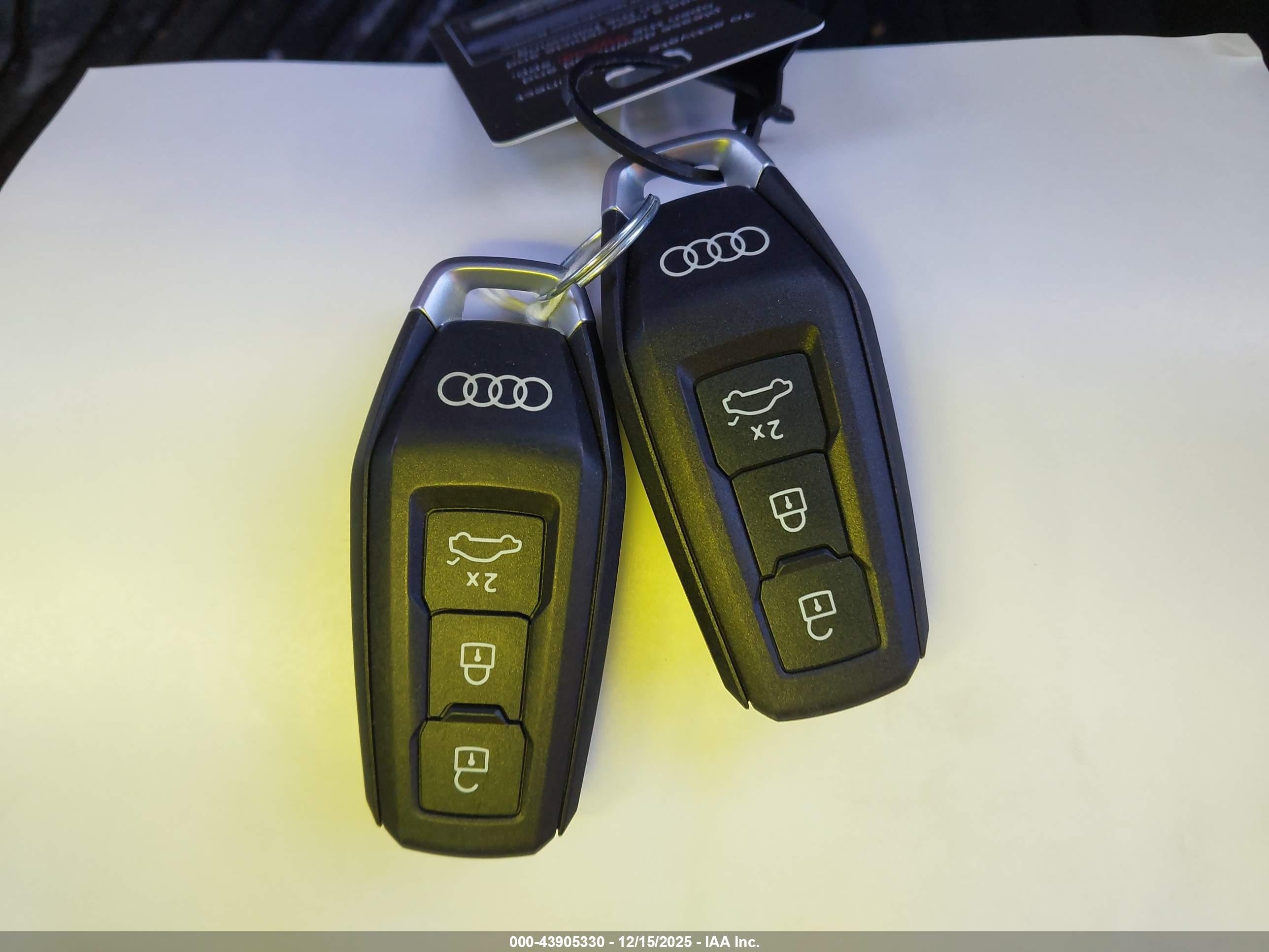 AUDI Q6 image 11
