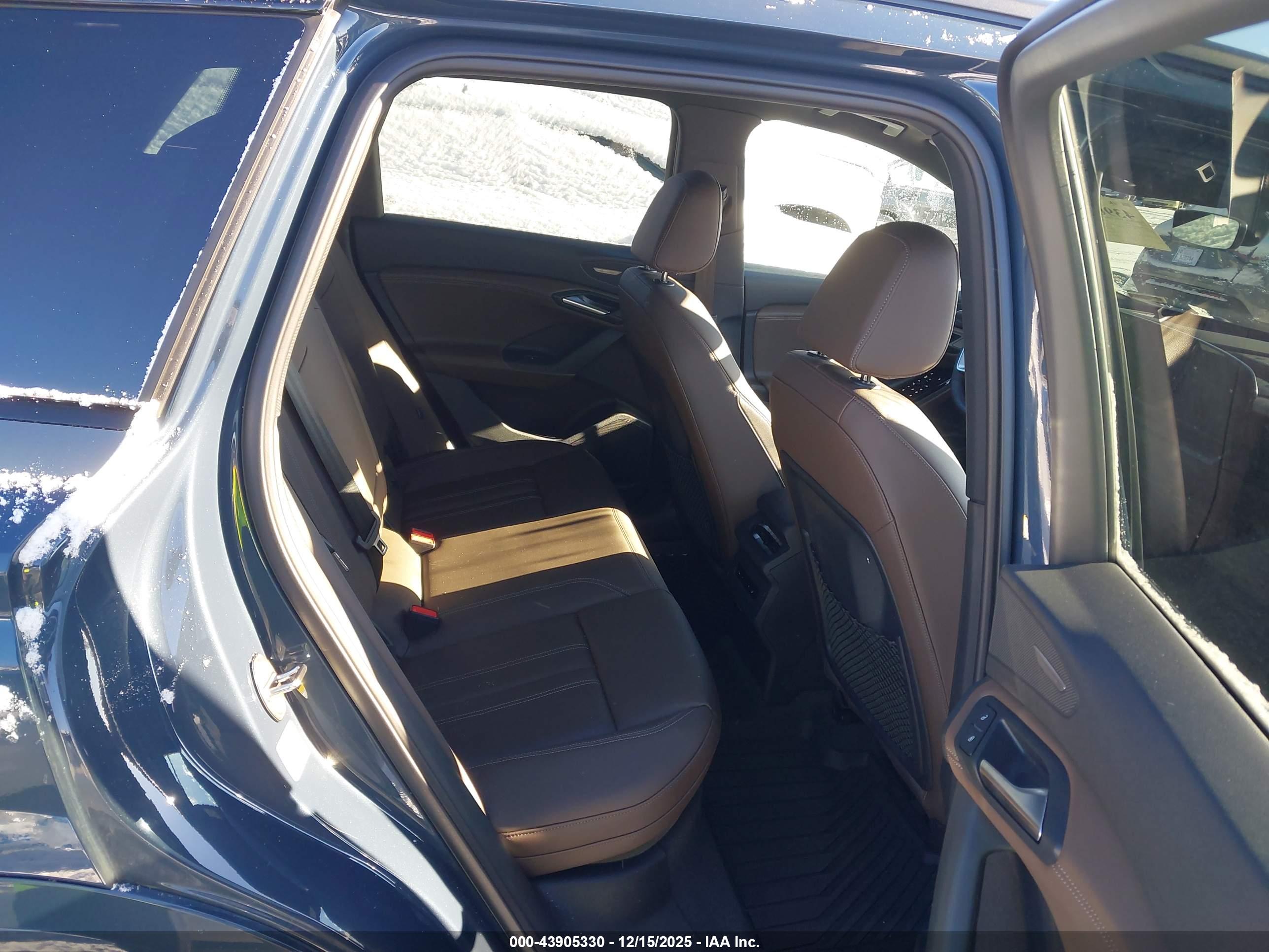 AUDI Q6 image 8