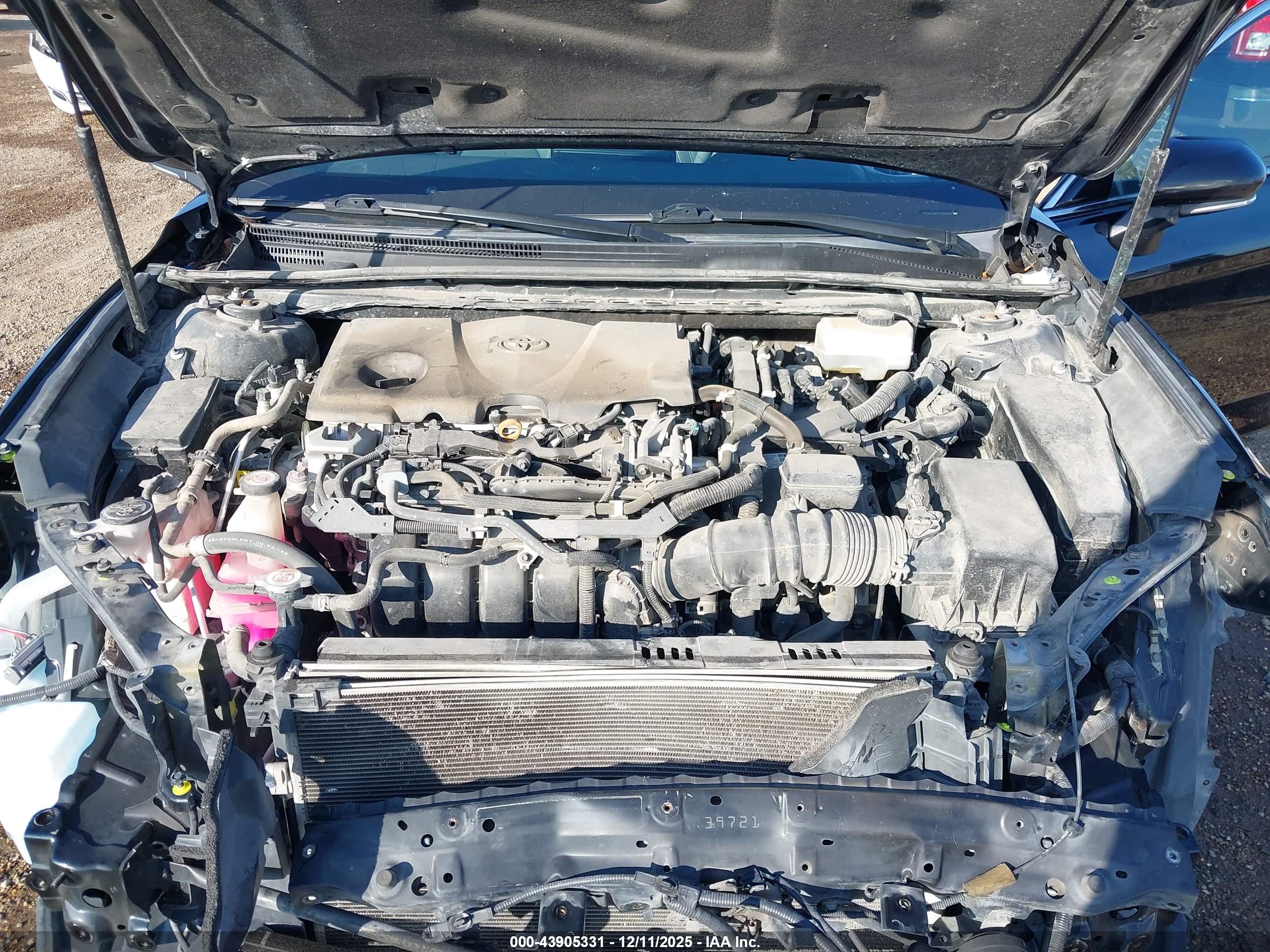 TOYOTA AVALON image 10