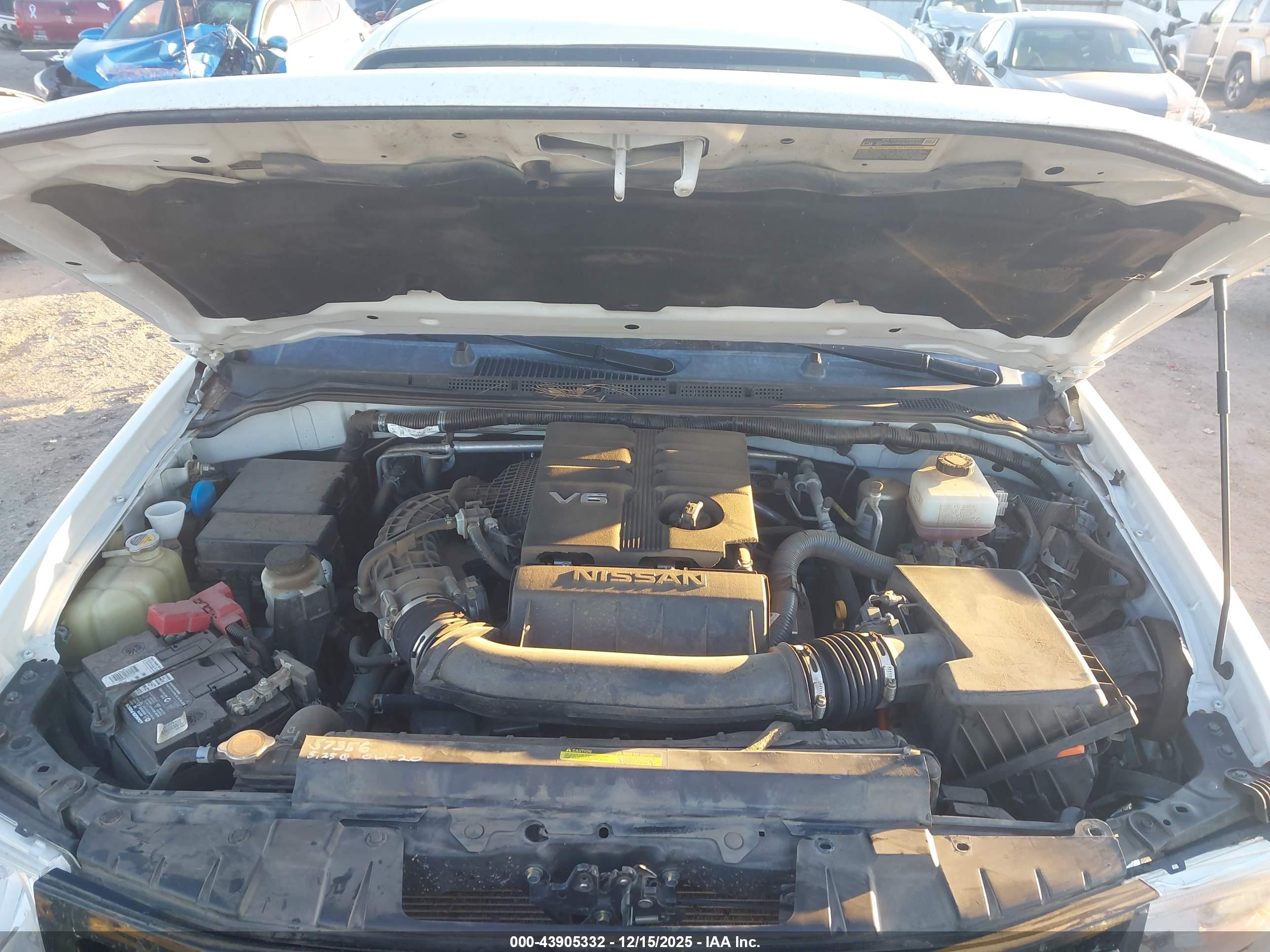 NISSAN FRONTIER image 10