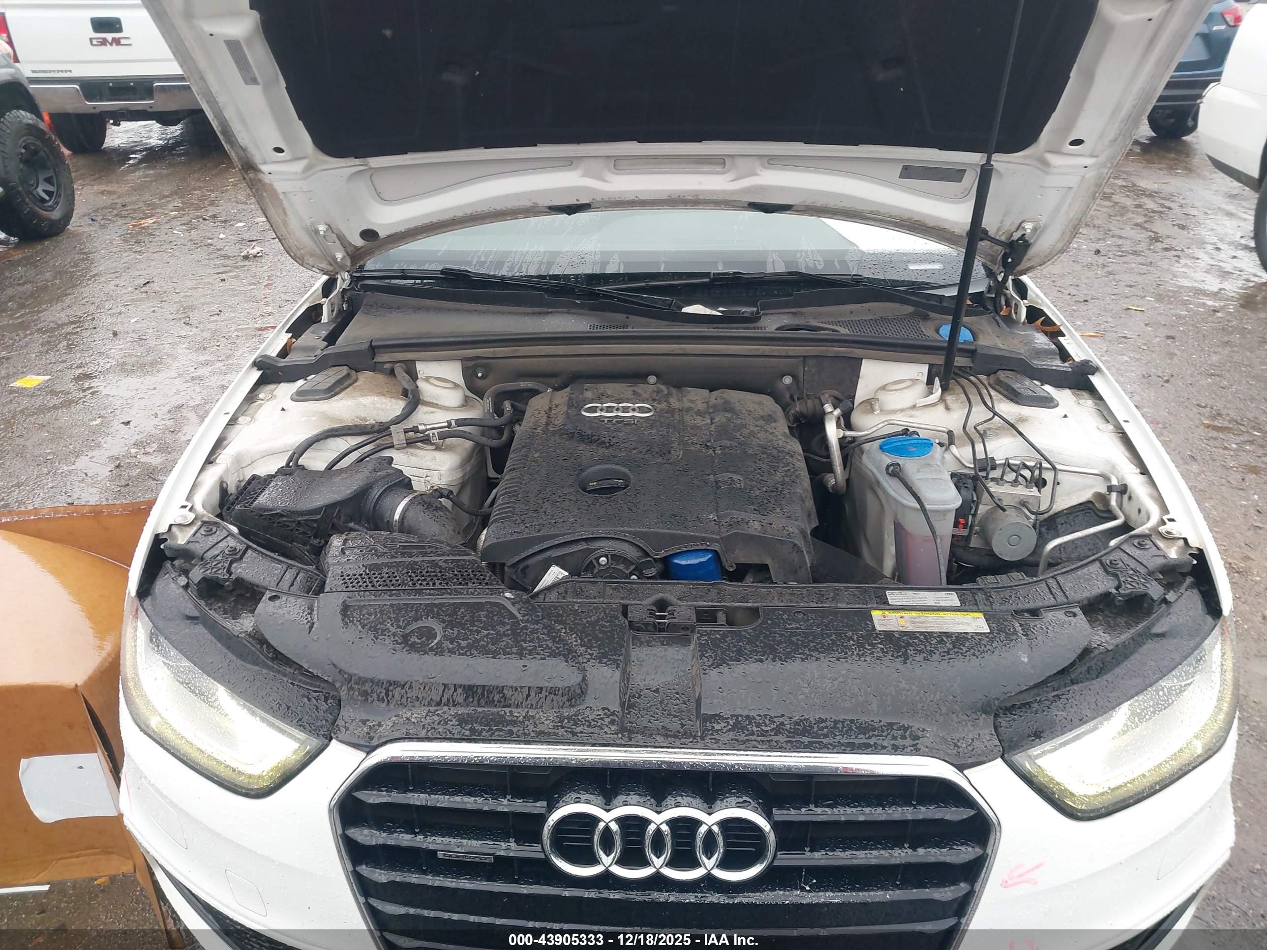 AUDI A4 image 10