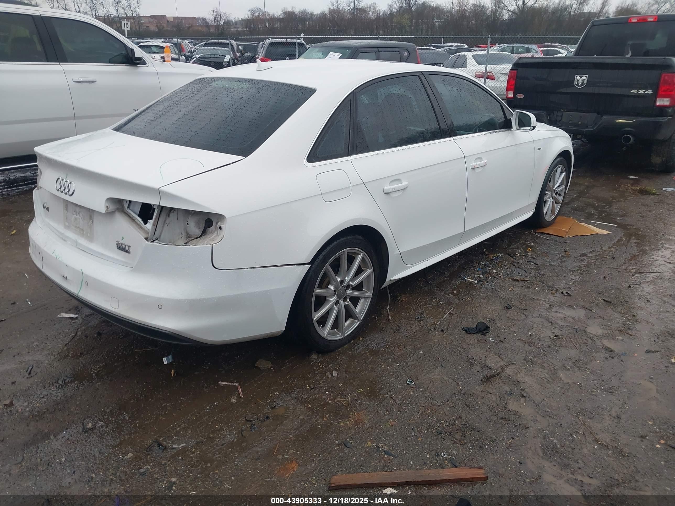AUDI A4 image 4