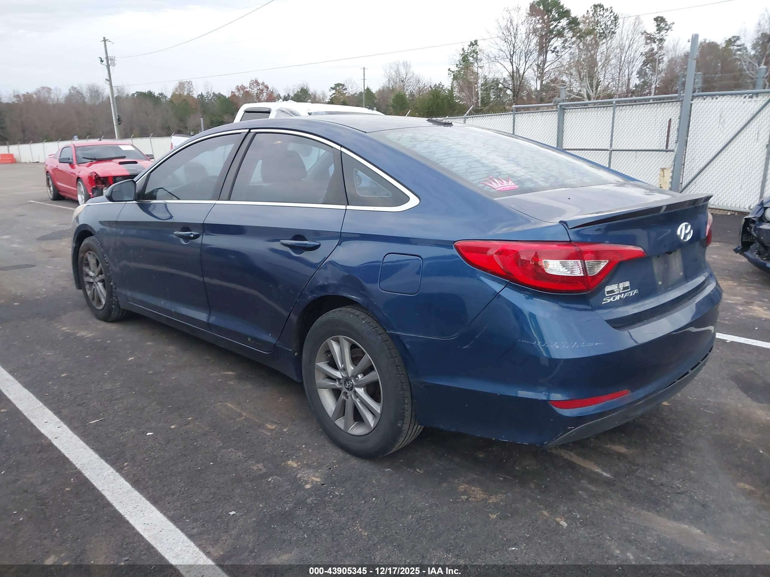 HYUNDAI SONATA image 3