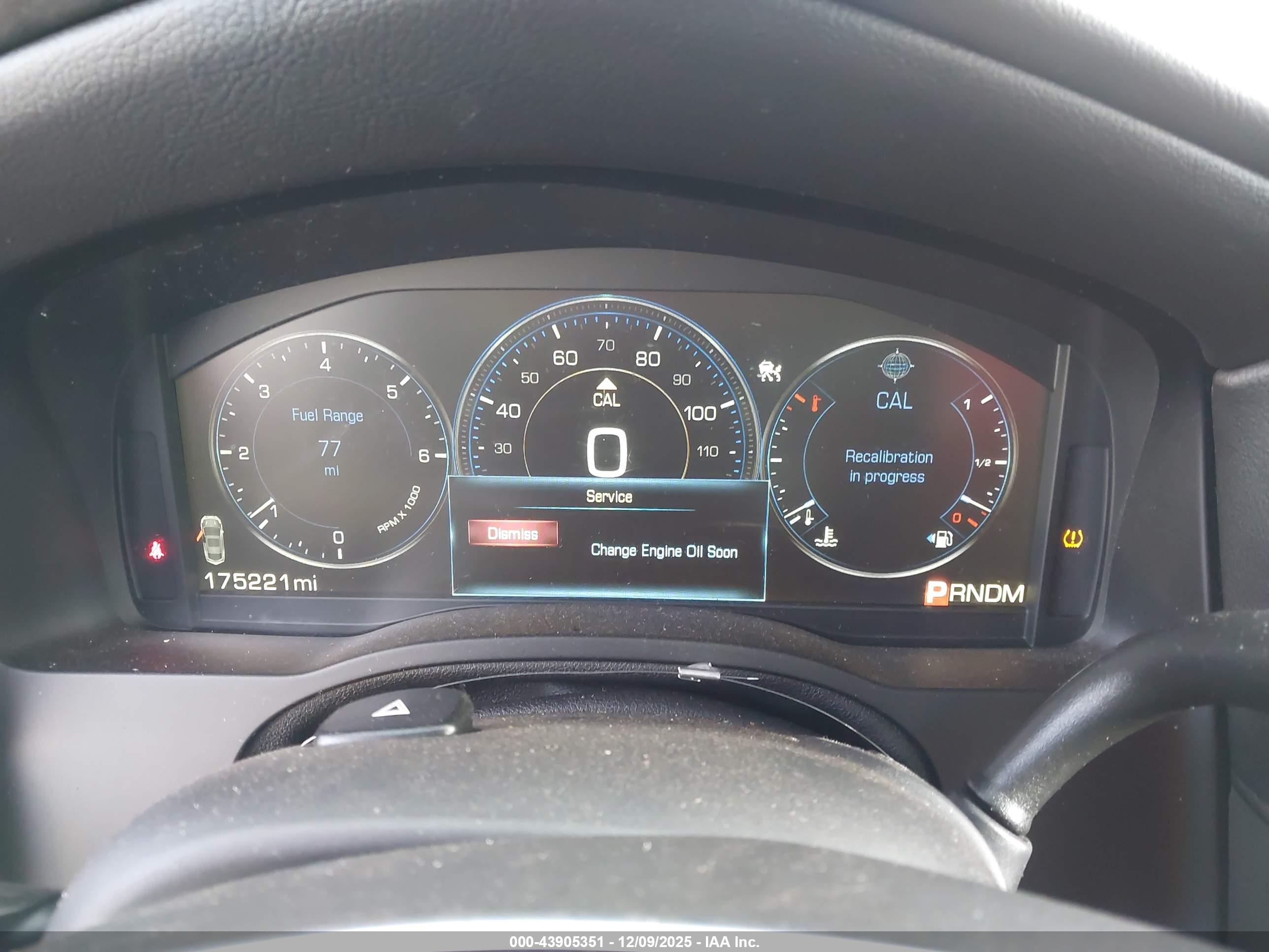 CADILLAC ESCALADE image 7