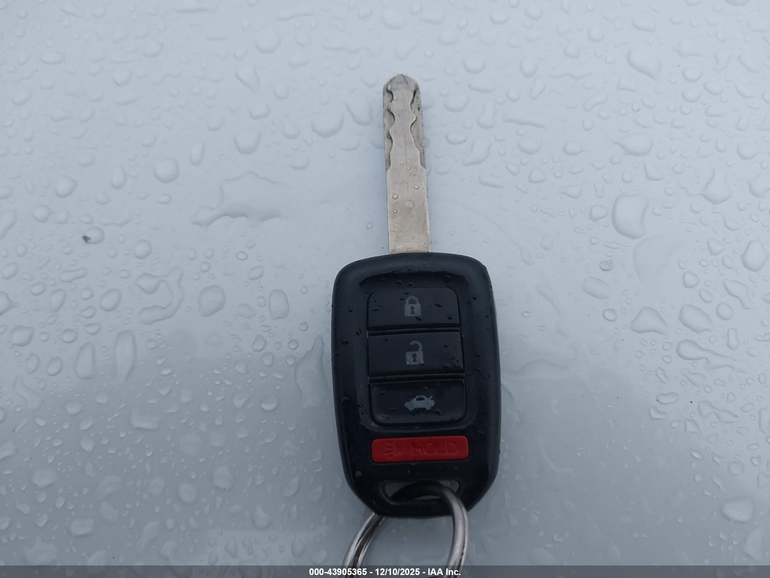 HONDA CIVIC image 11