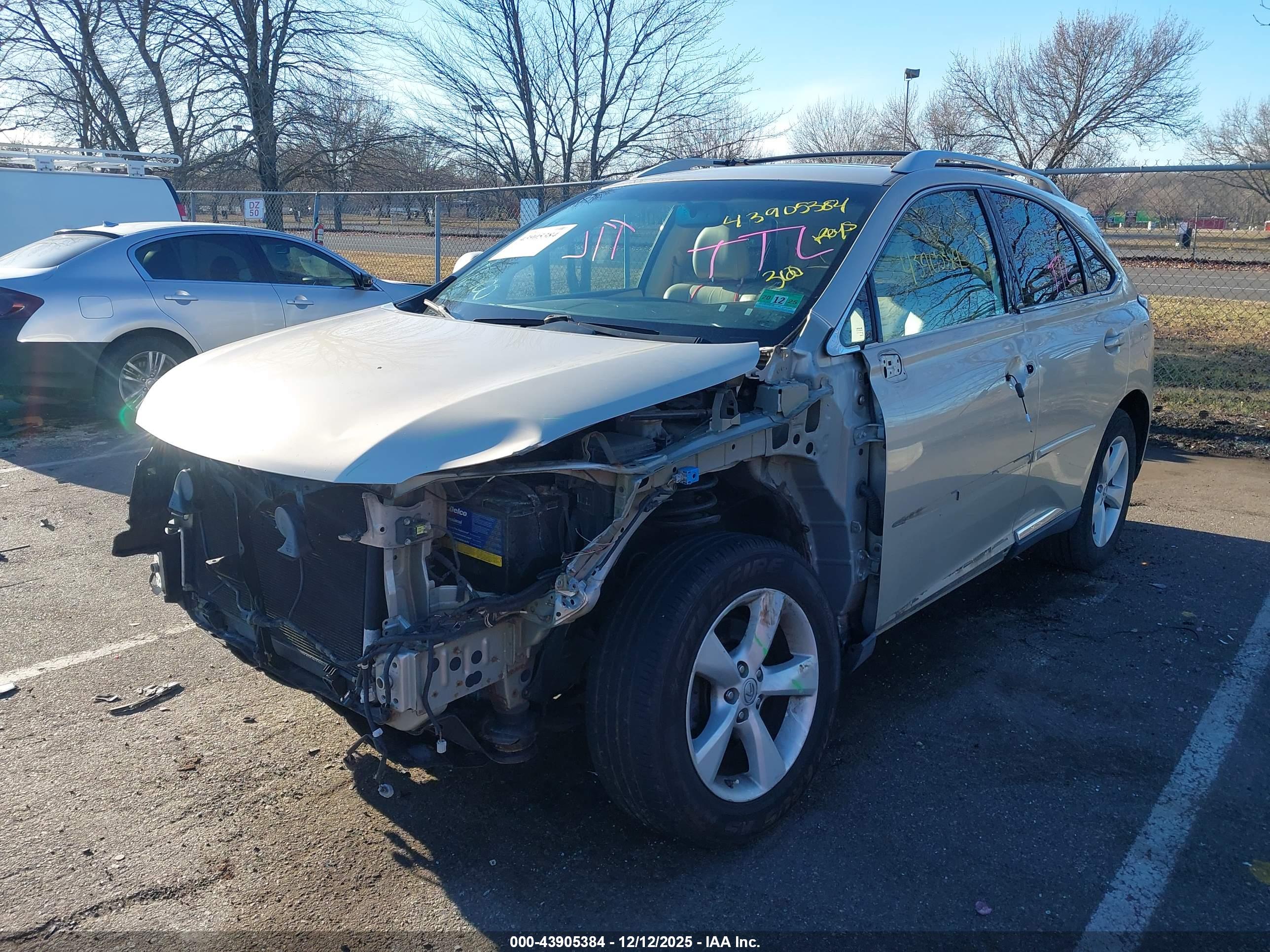 LEXUS RX image 6