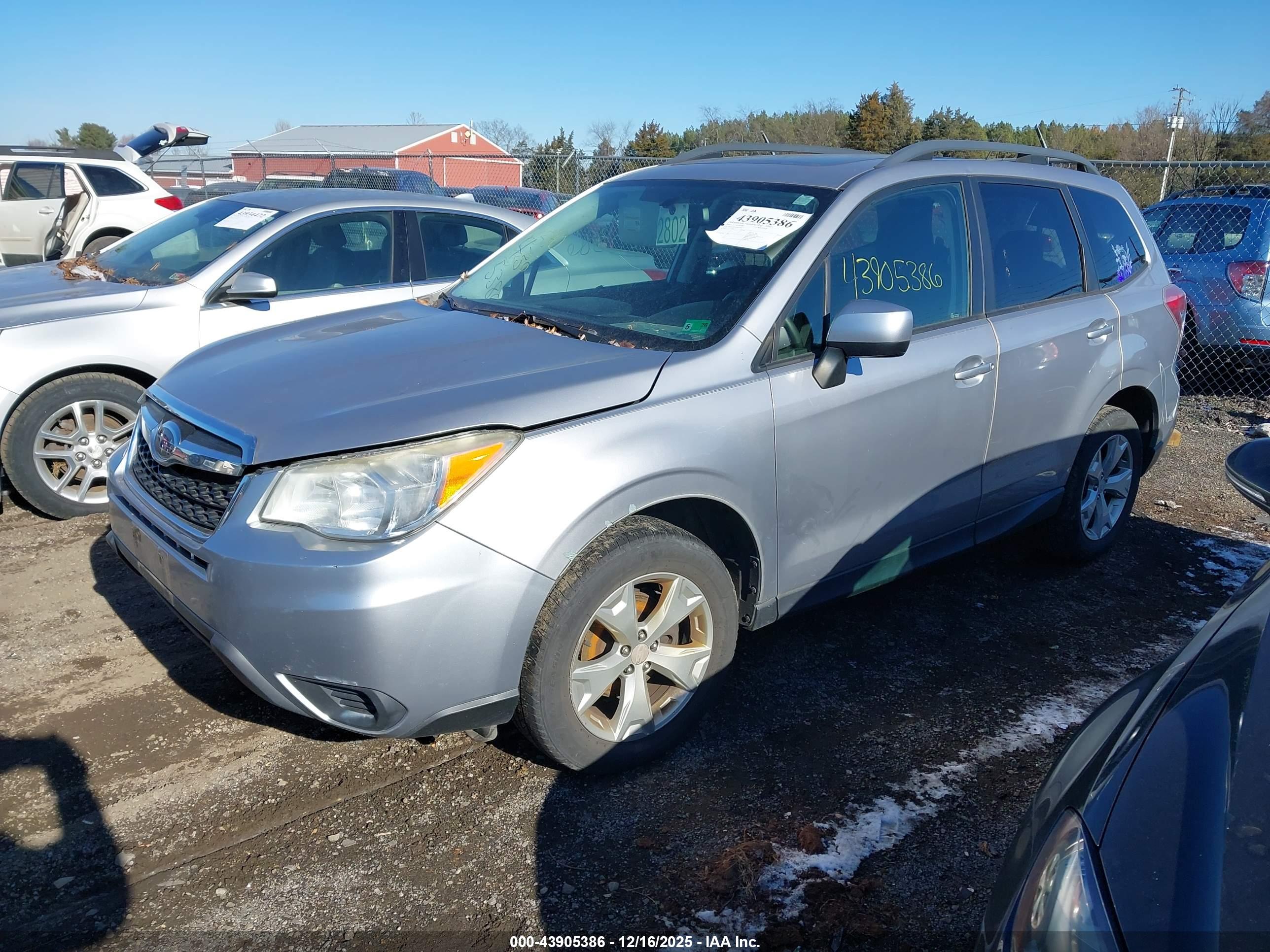SUBARU FORESTER image 2