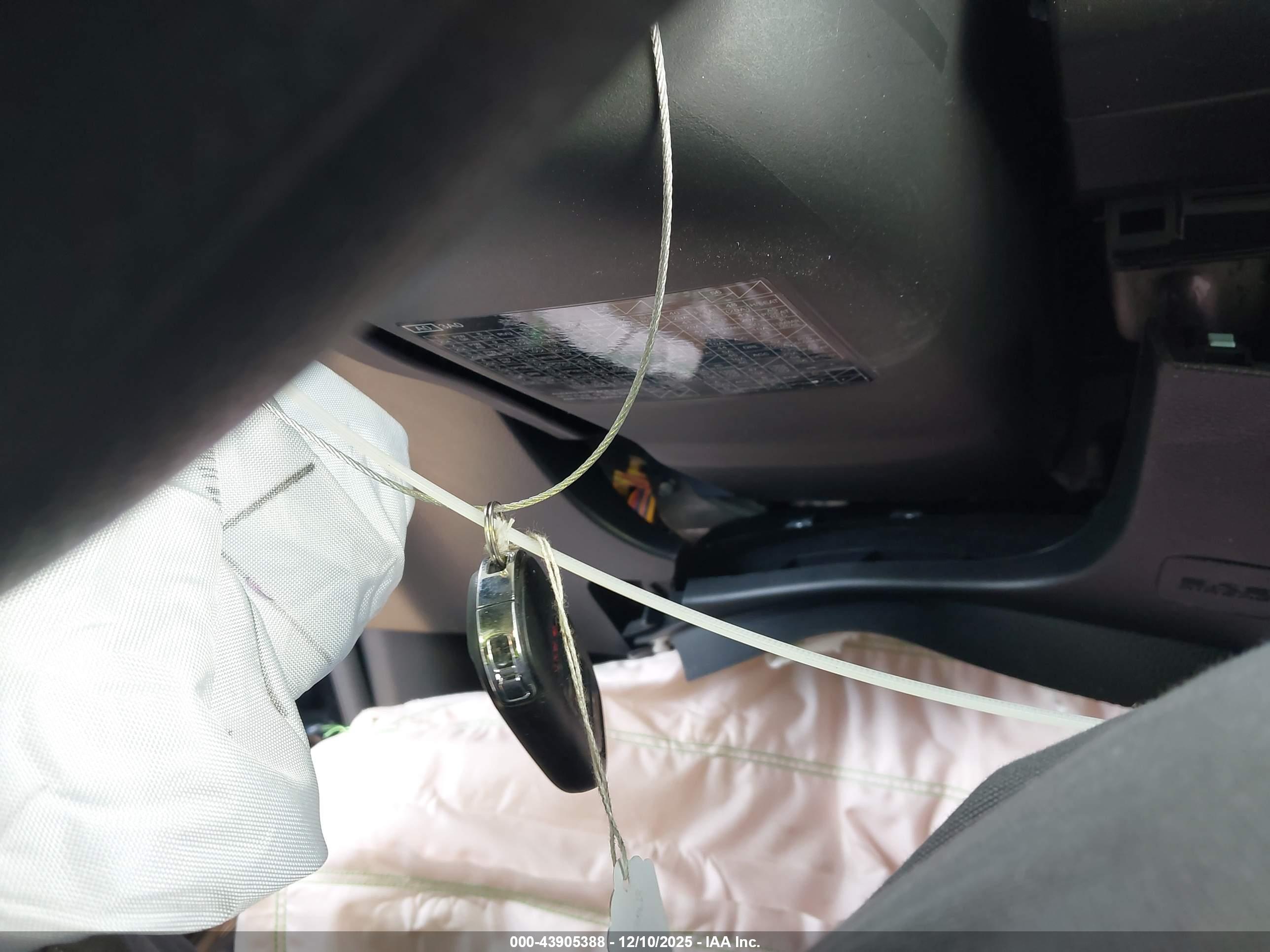 HONDA CR-V image 11