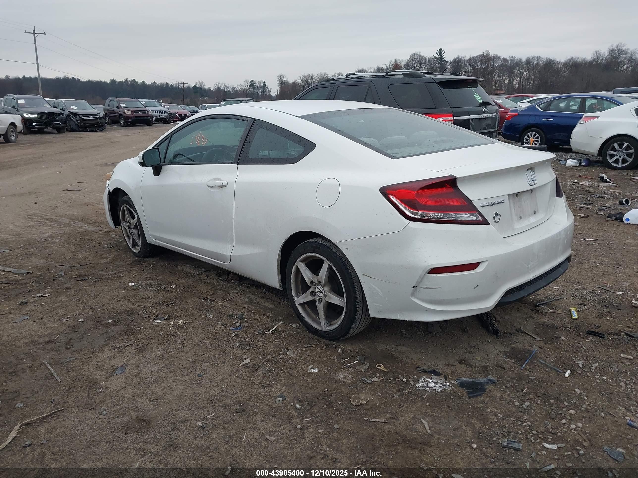 HONDA CIVIC image 3