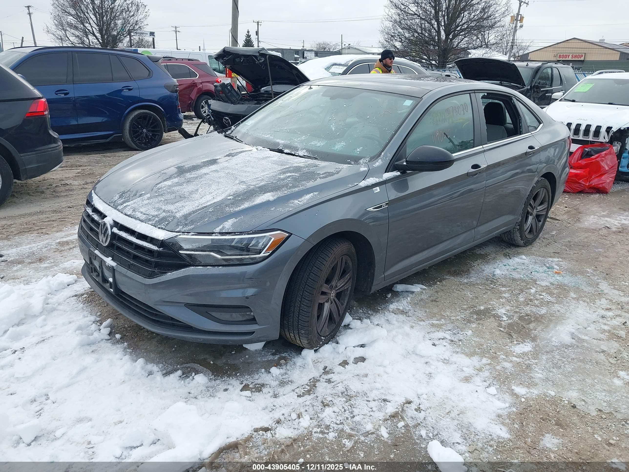 VOLKSWAGEN JETTA image 2