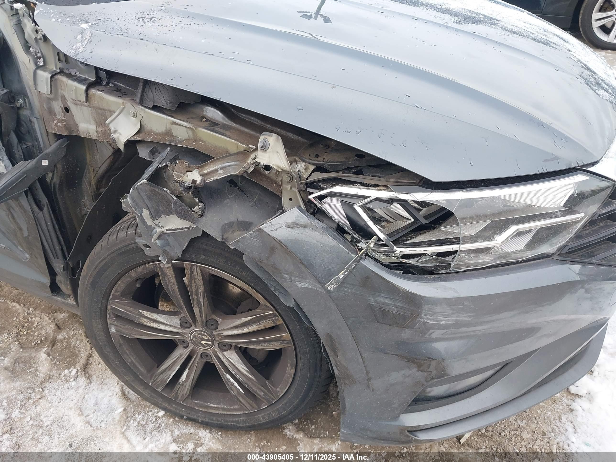 VOLKSWAGEN JETTA image 6