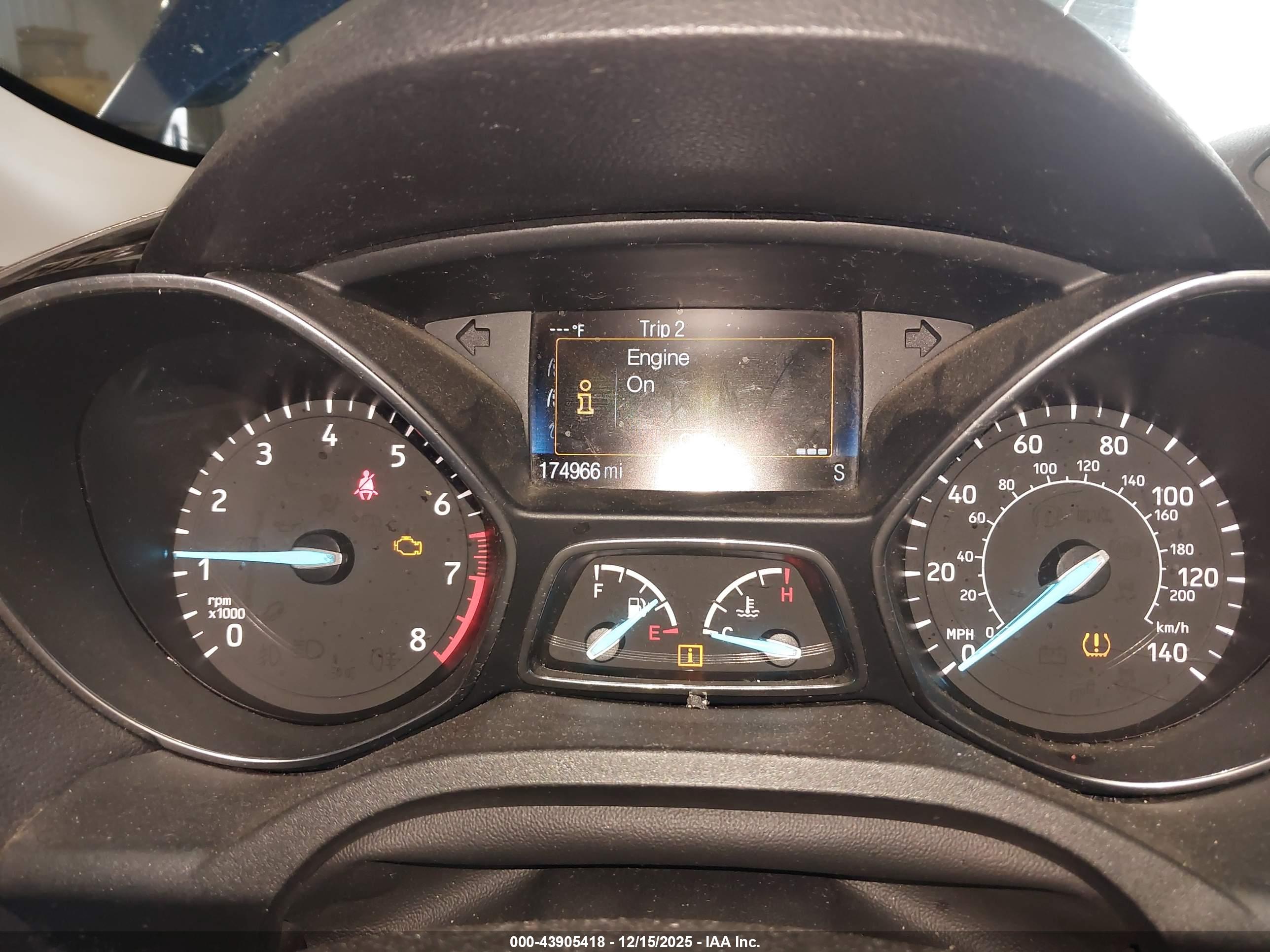 FORD ESCAPE image 7