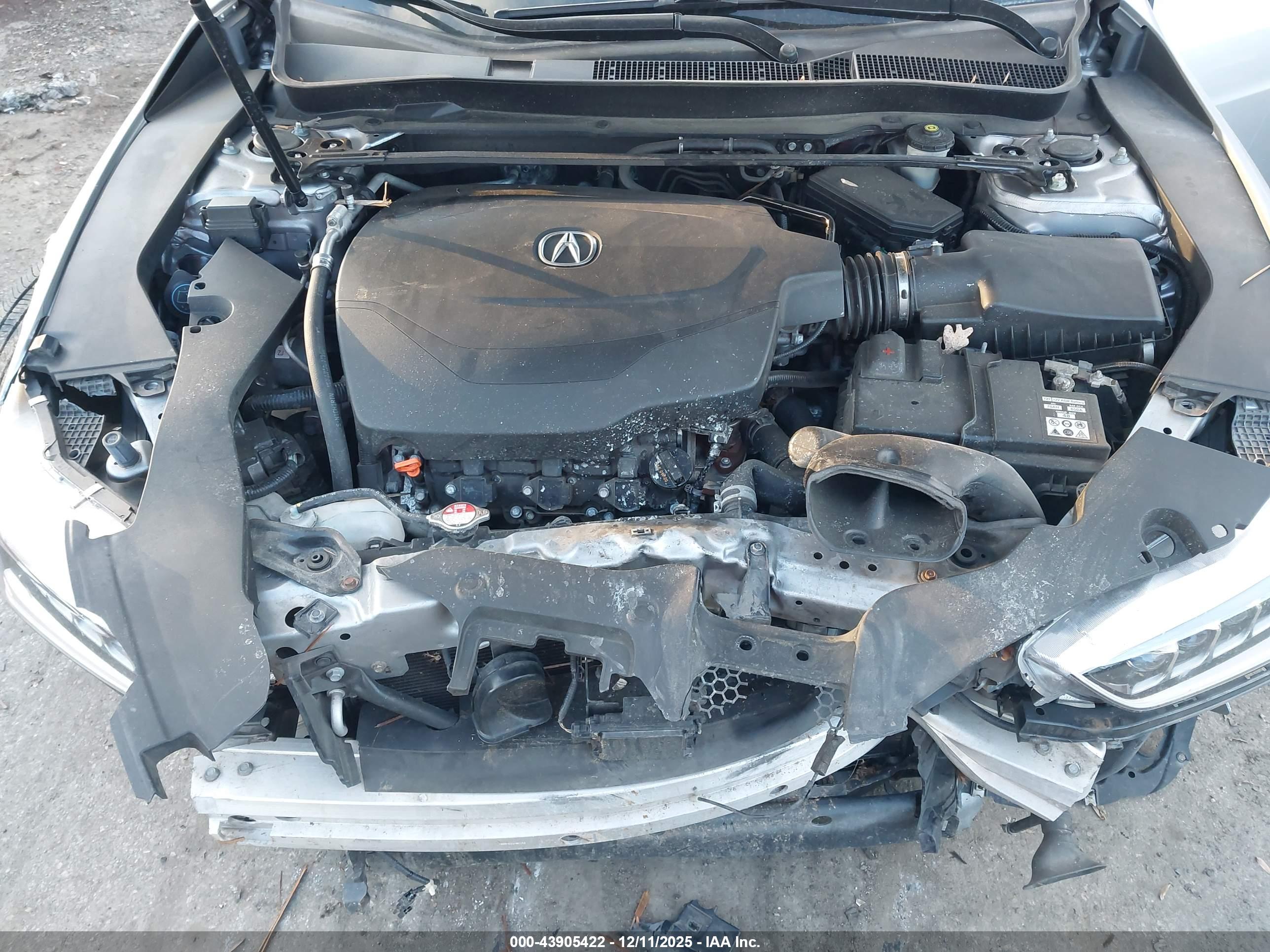 ACURA TLX image 10