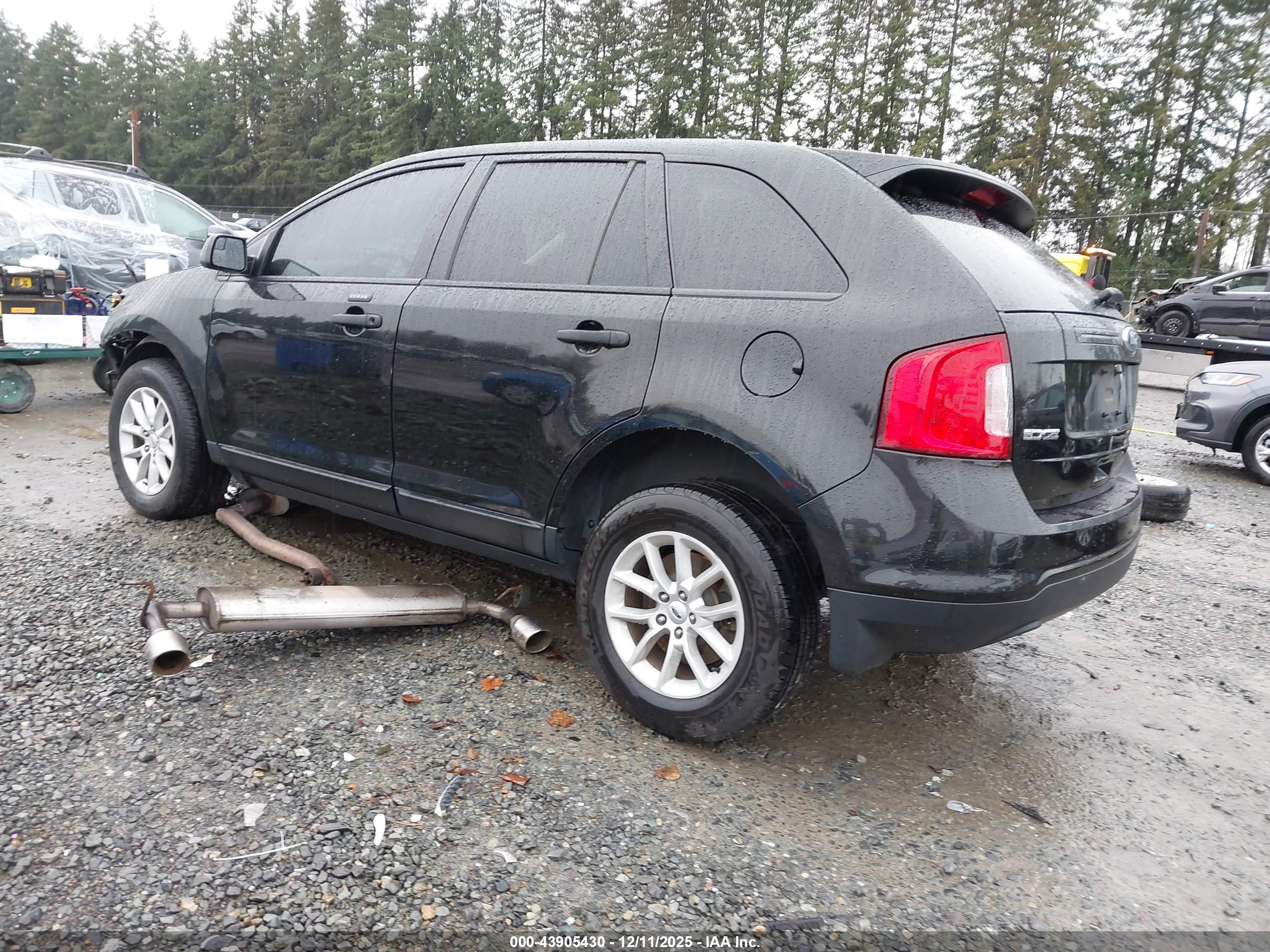 FORD EDGE image 3