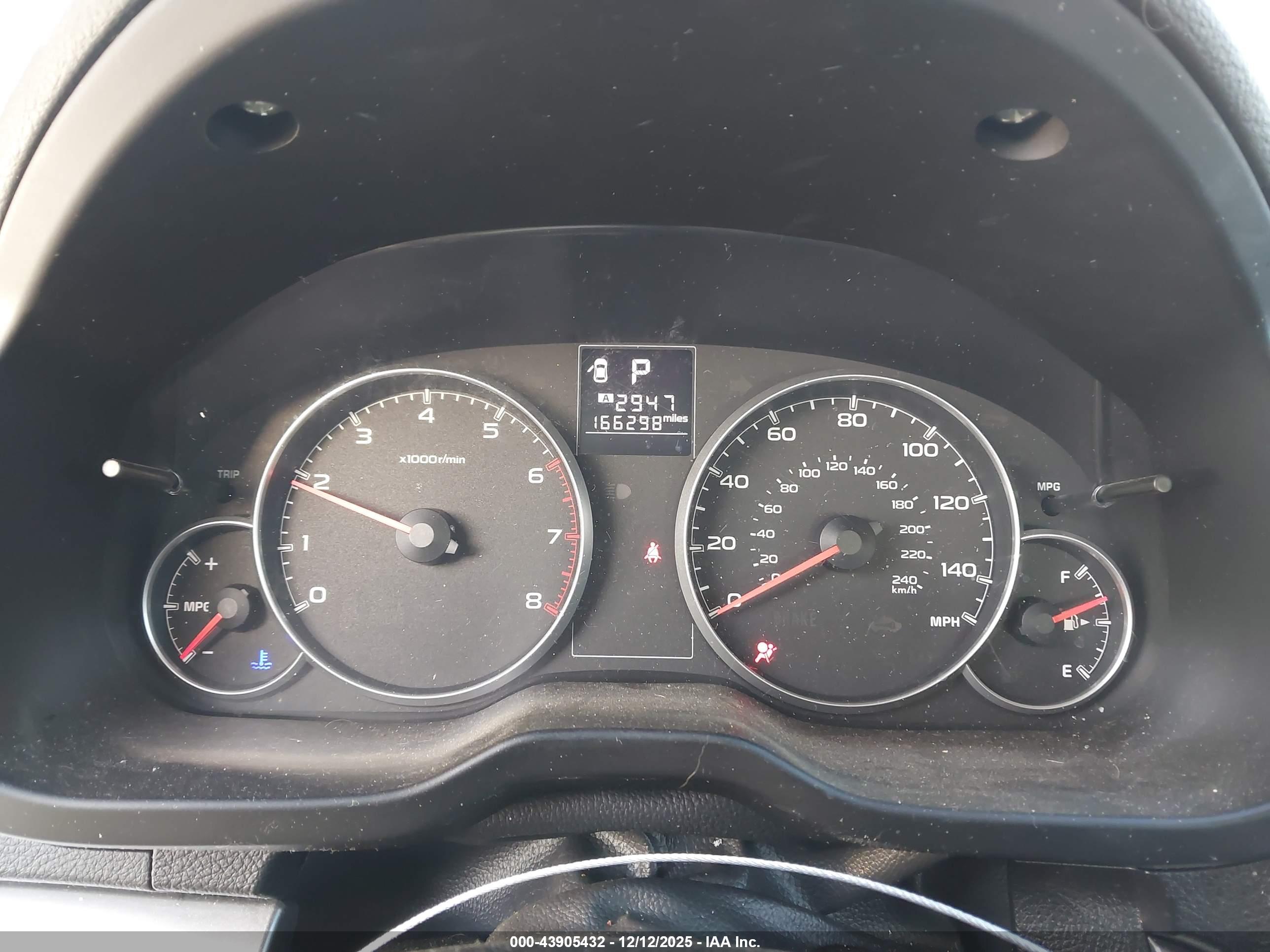 SUBARU LEGACY image 7