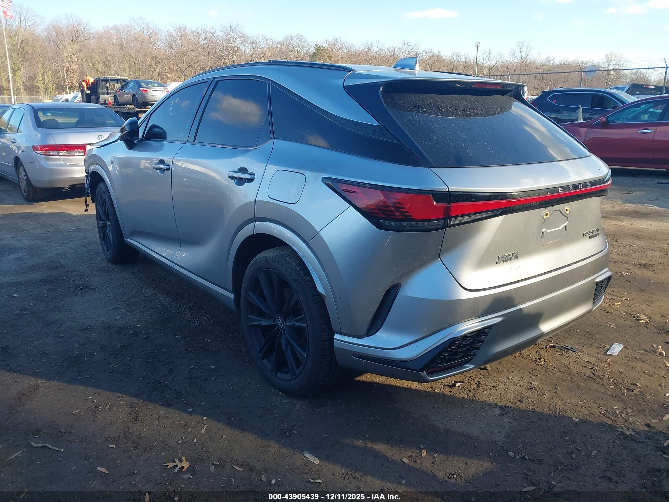 LEXUS RX image 3