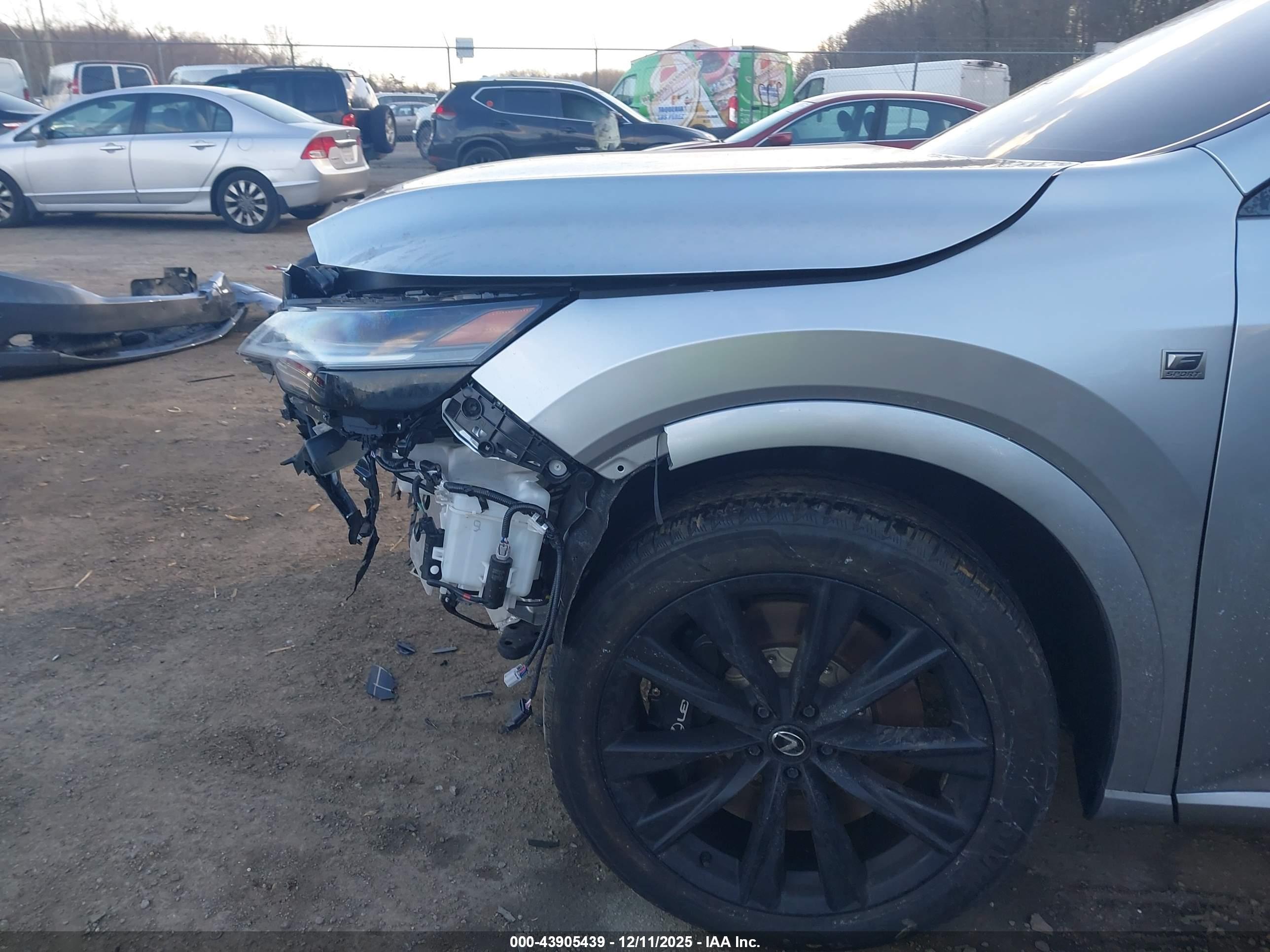 LEXUS RX image 6