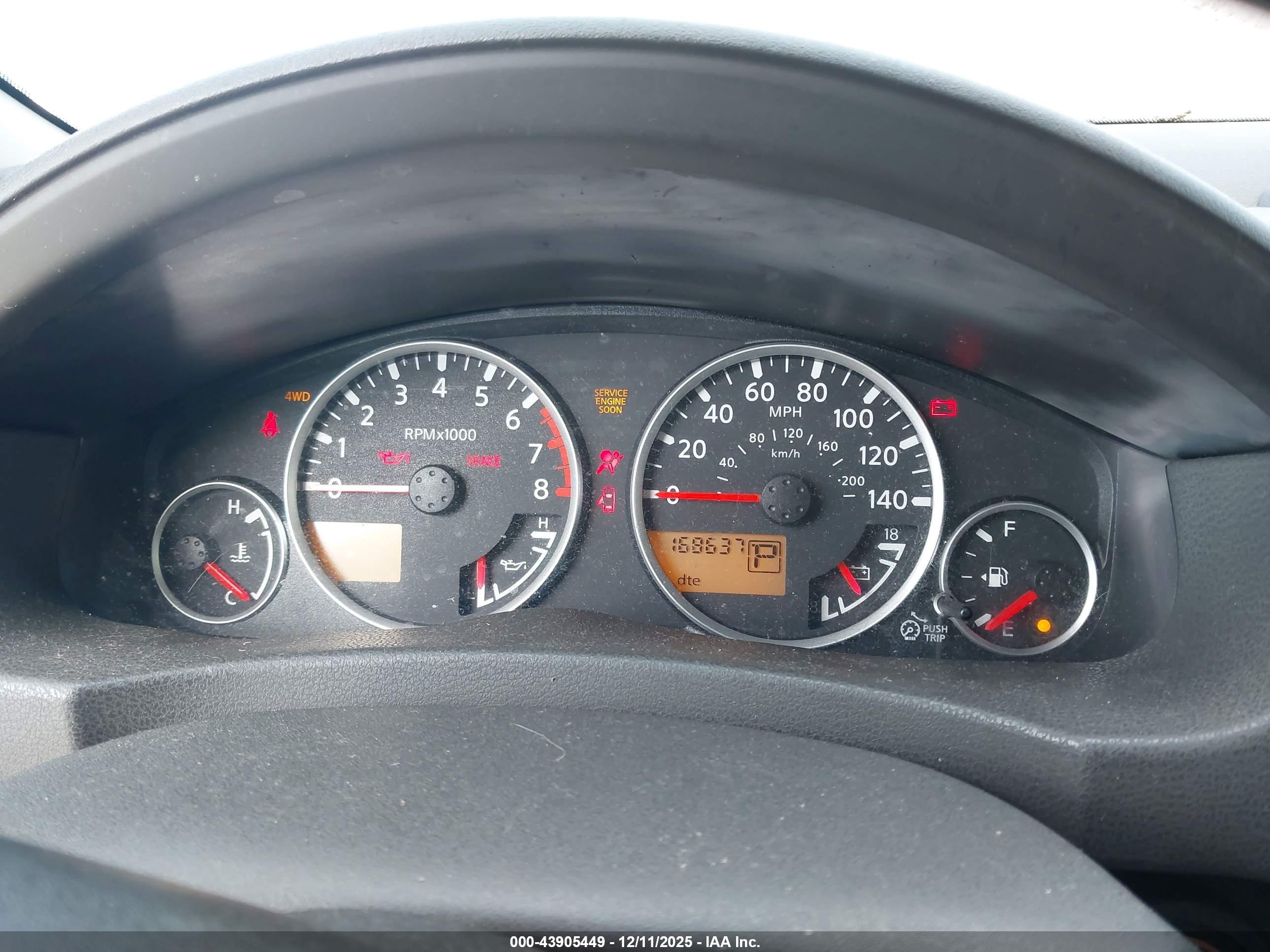 NISSAN PATHFINDER image 7