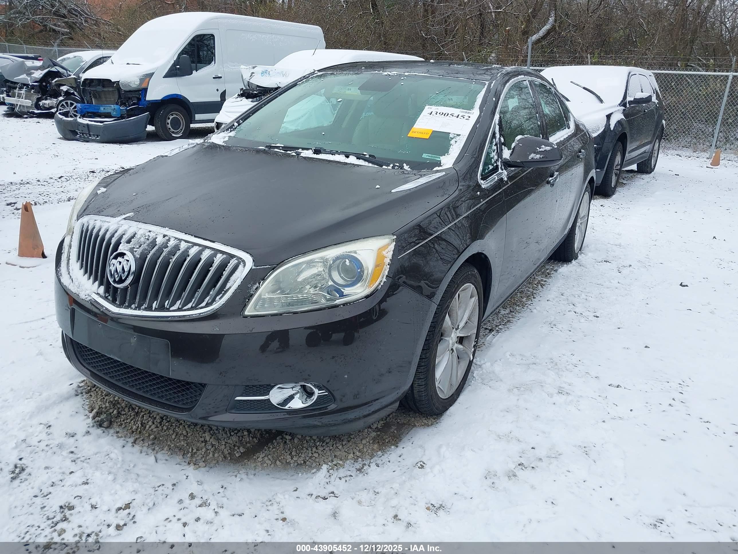 BUICK VERANO image 6