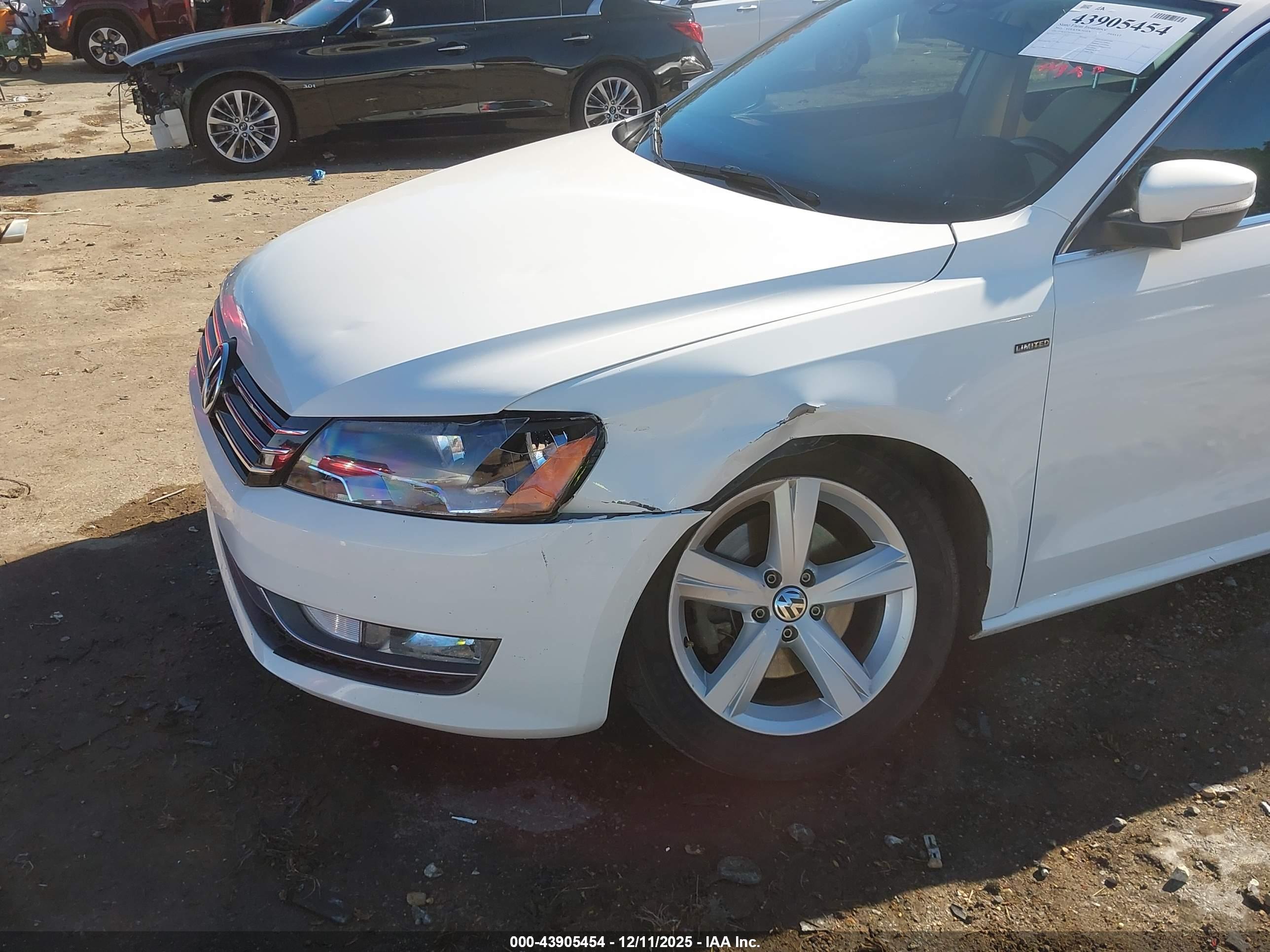 VOLKSWAGEN PASSAT image 6