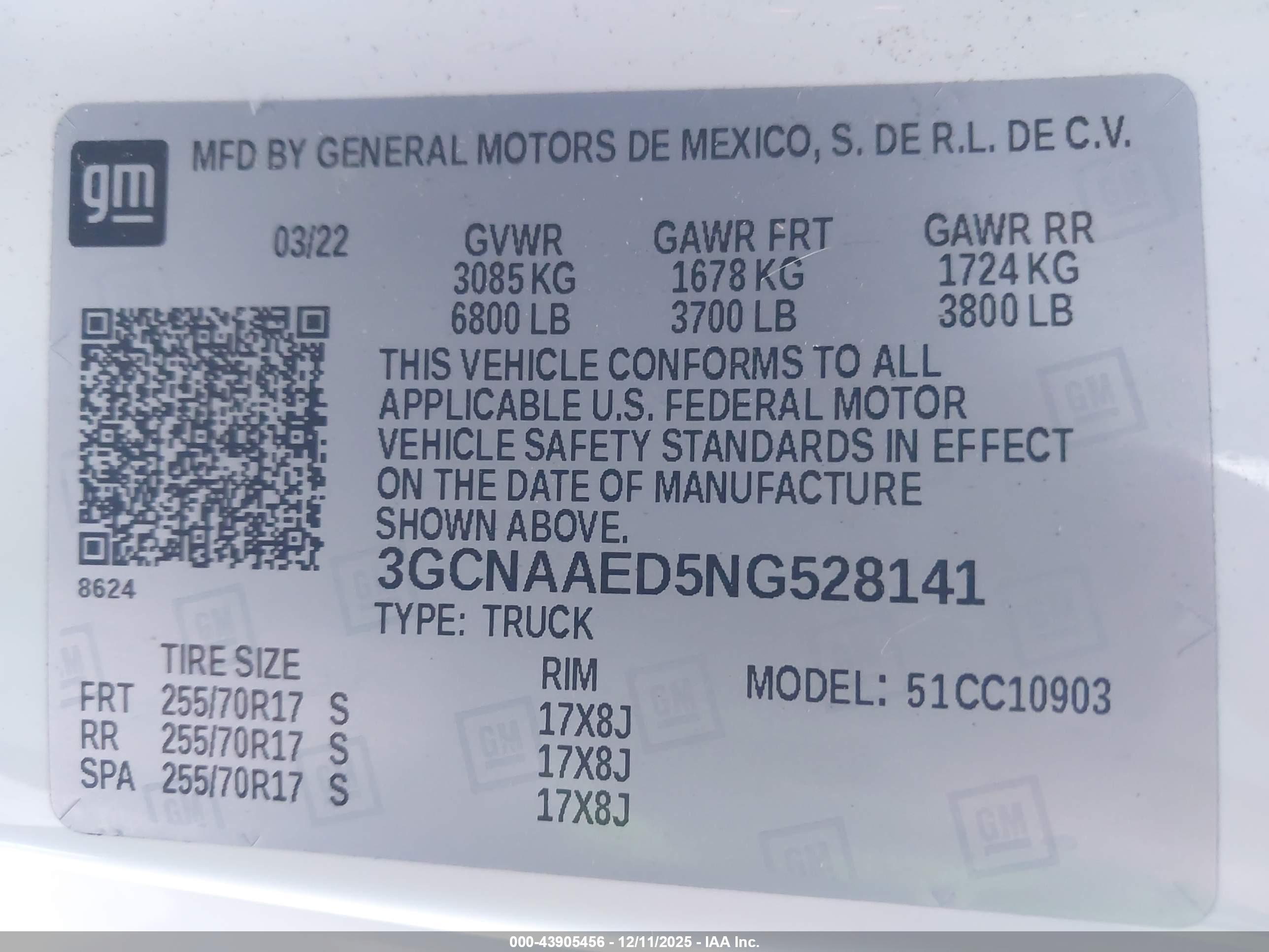 CHEVROLET SILVERADO image 9