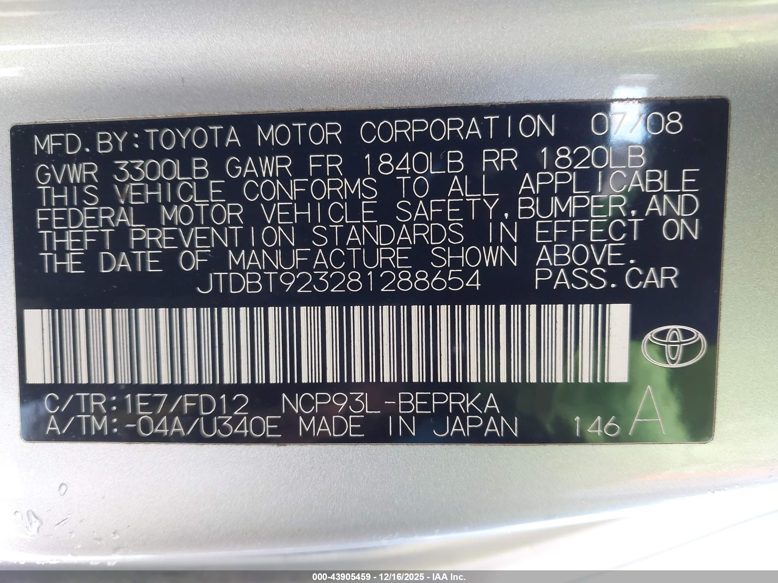 TOYOTA YARIS image 9