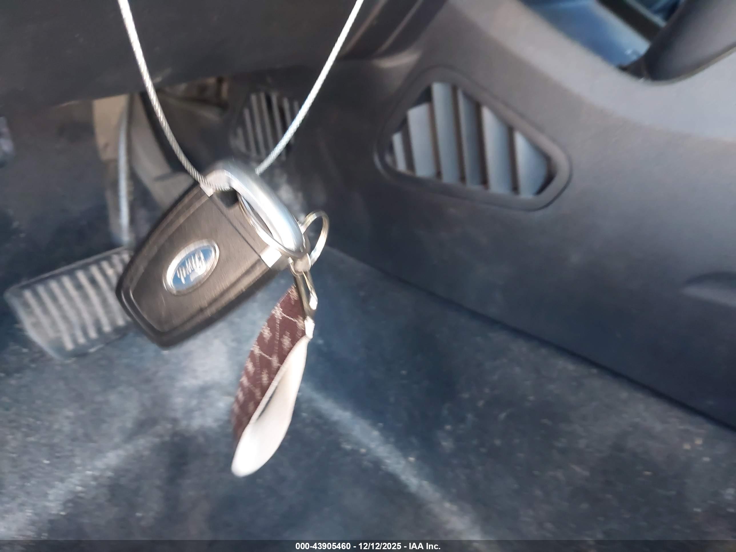 FORD EDGE image 11