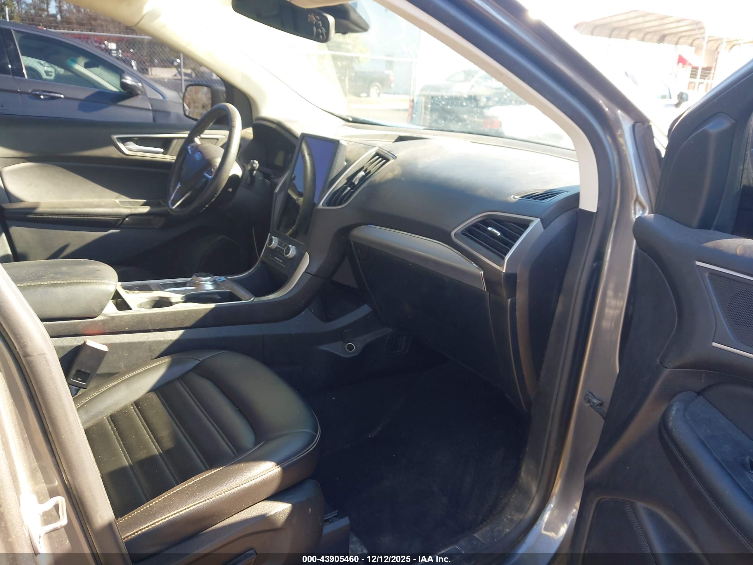 FORD EDGE image 5