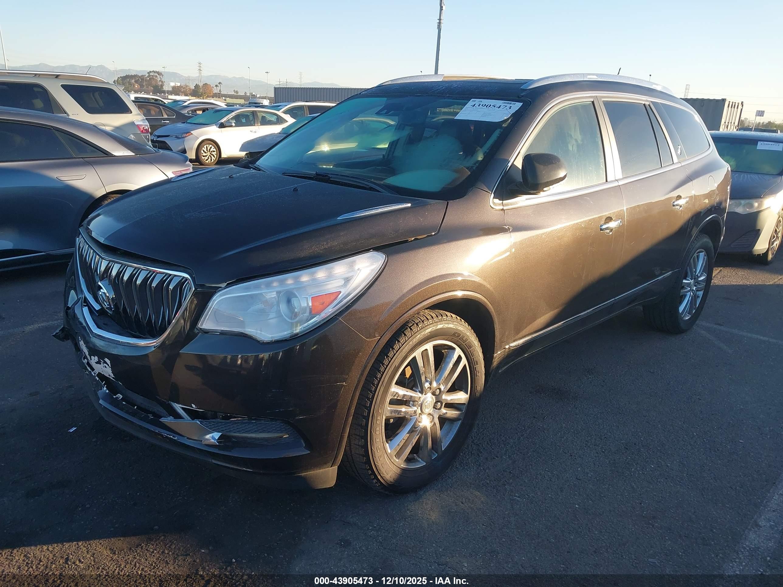BUICK ENCLAVE image 2