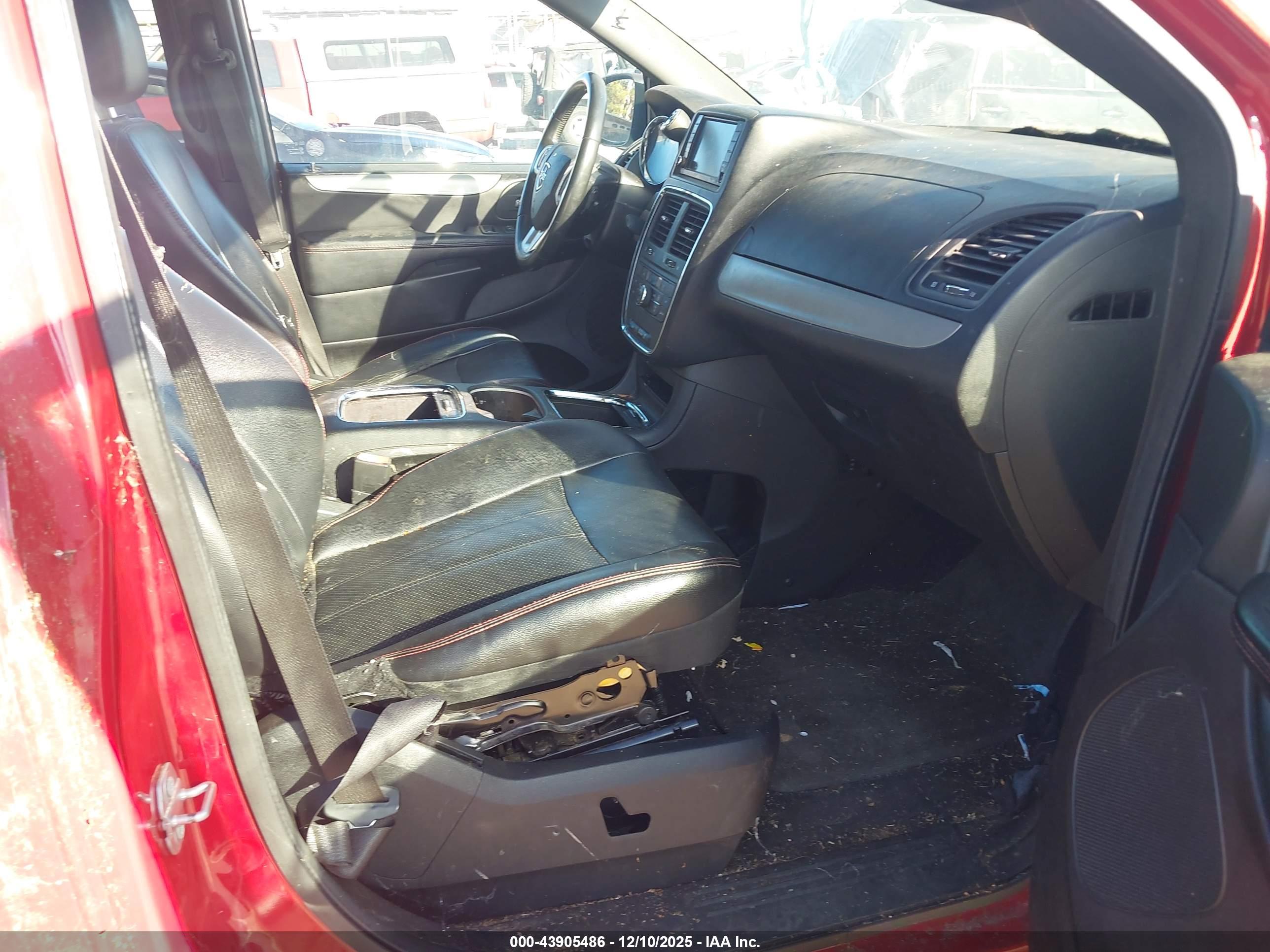 DODGE GRAND image 5