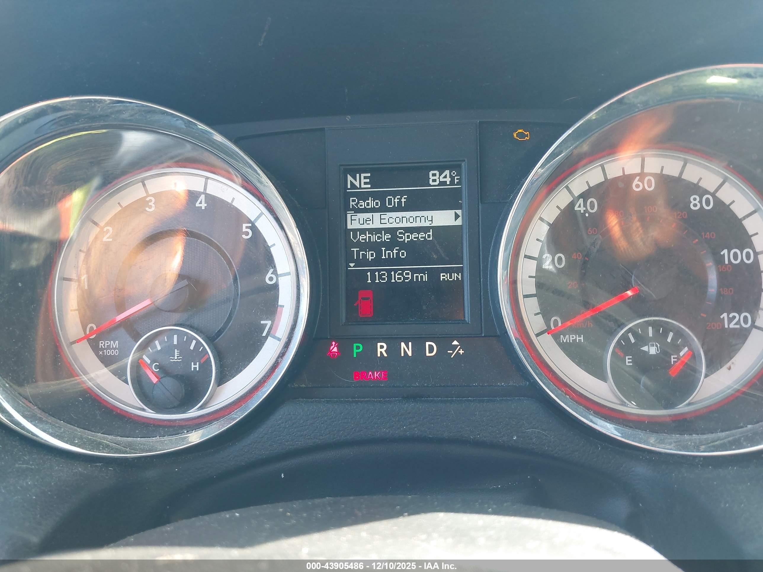 DODGE GRAND image 7