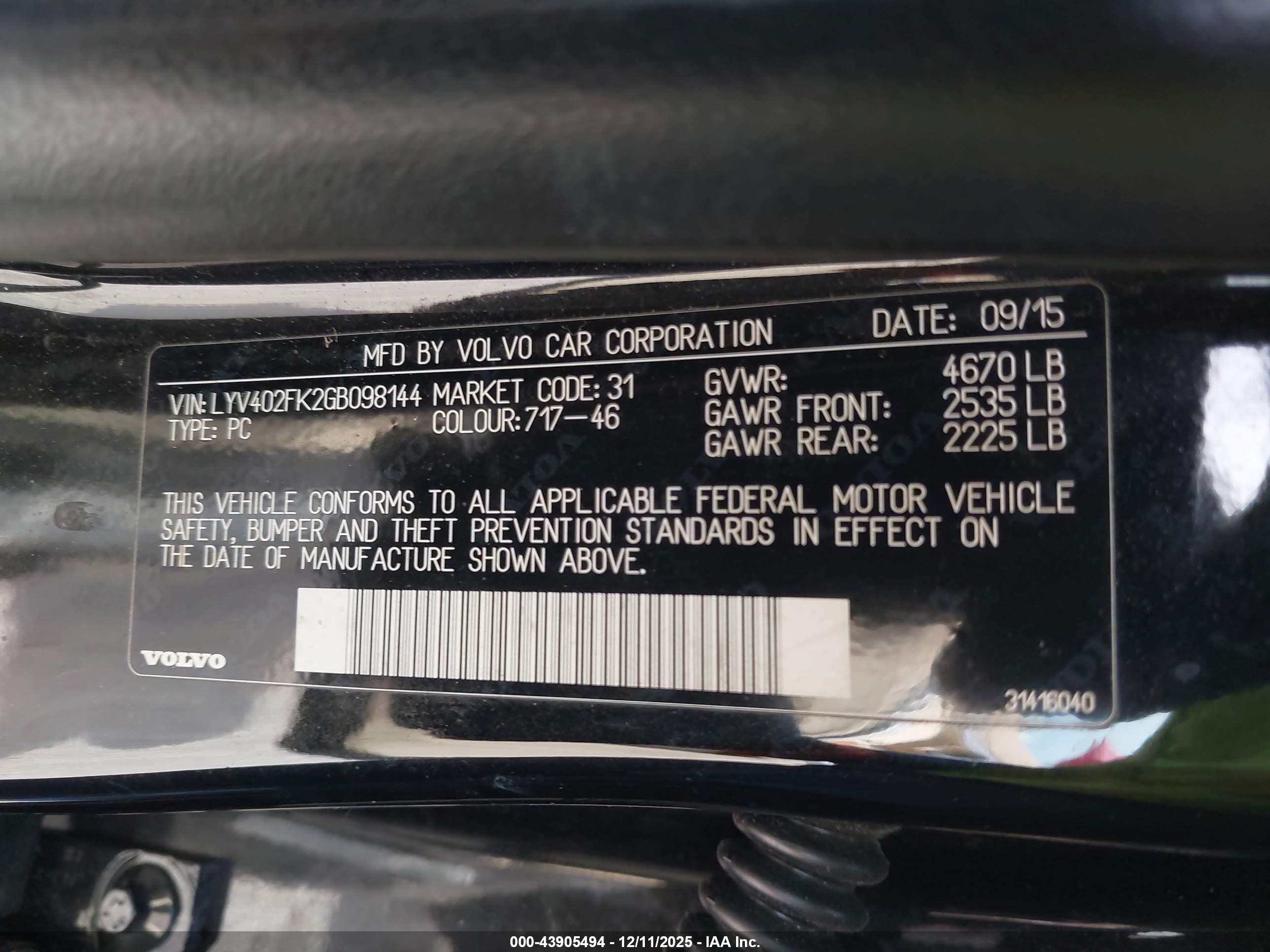 VOLVO S60 image 9