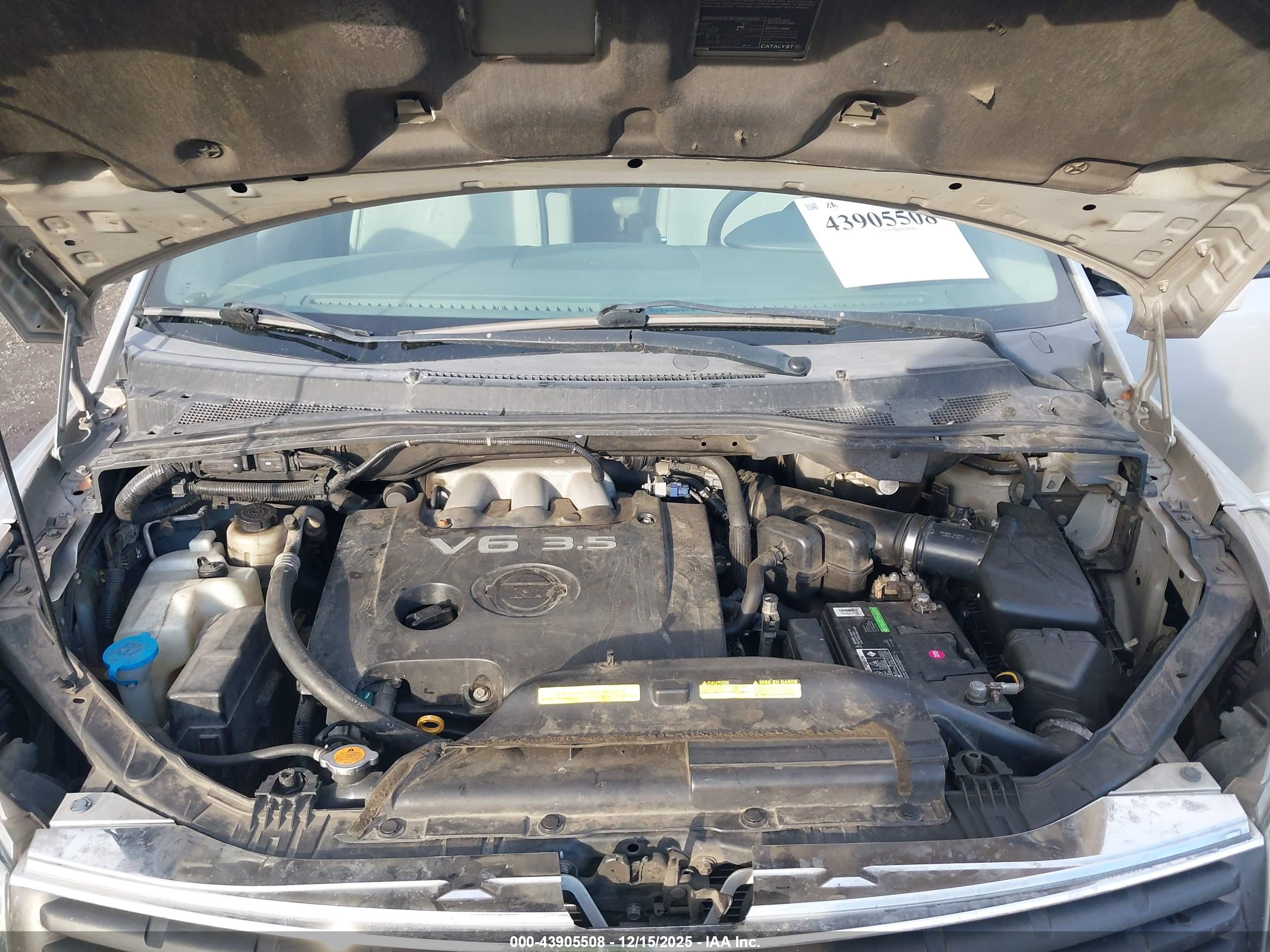 NISSAN QUEST image 10
