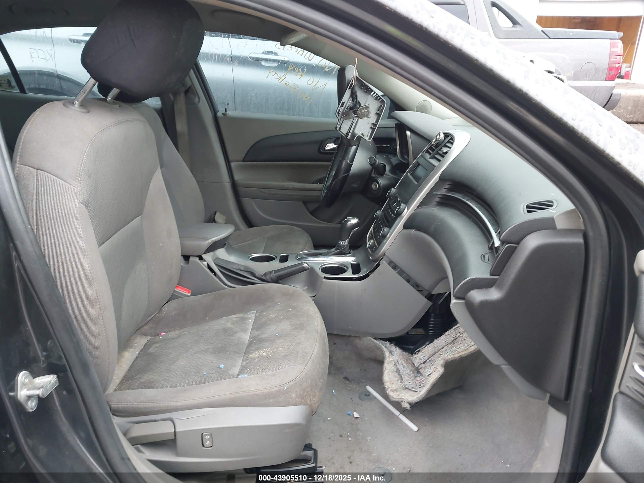 CHEVROLET MALIBU image 5