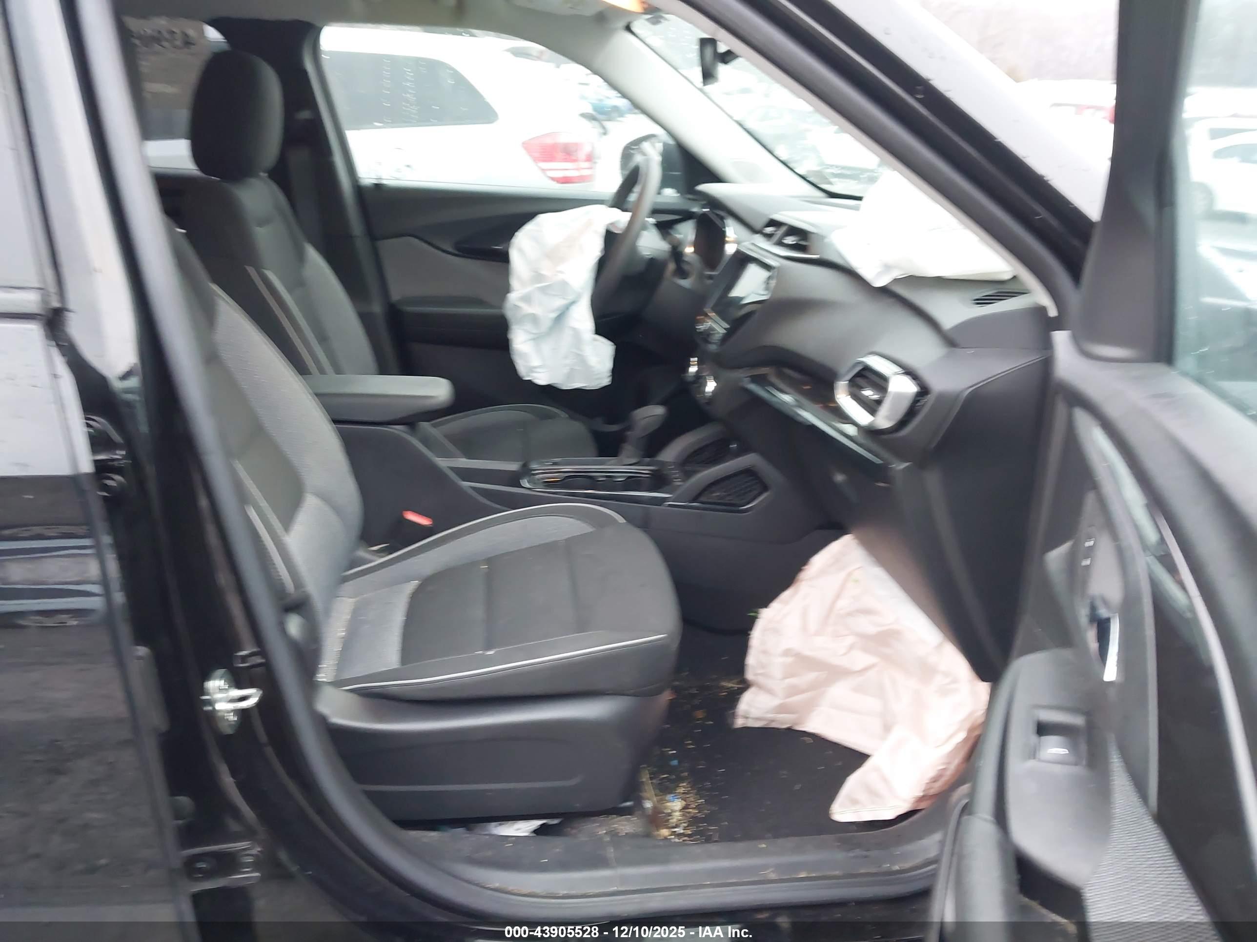 CHEVROLET TRAILBLAZER image 5