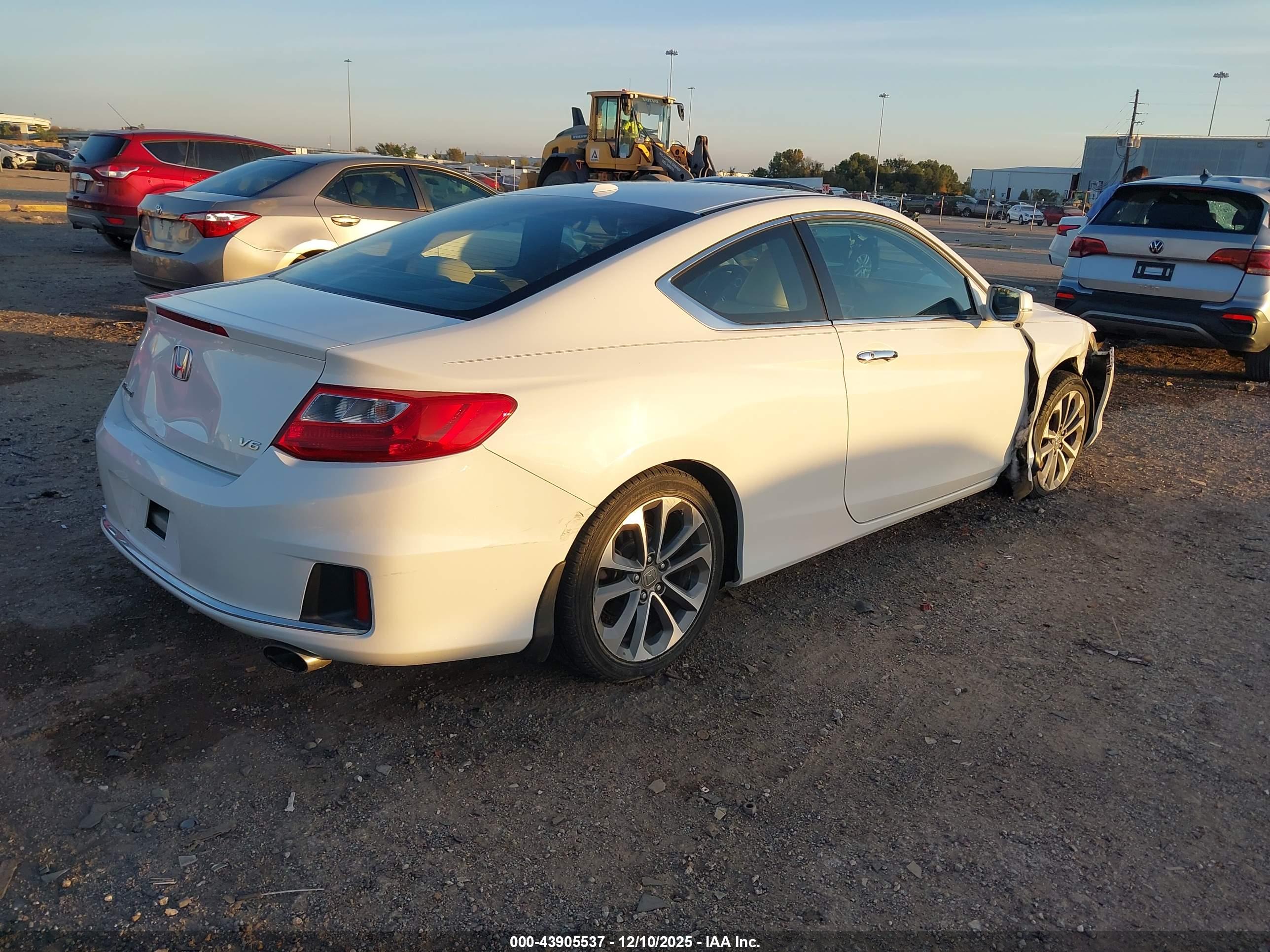 HONDA ACCORD image 4
