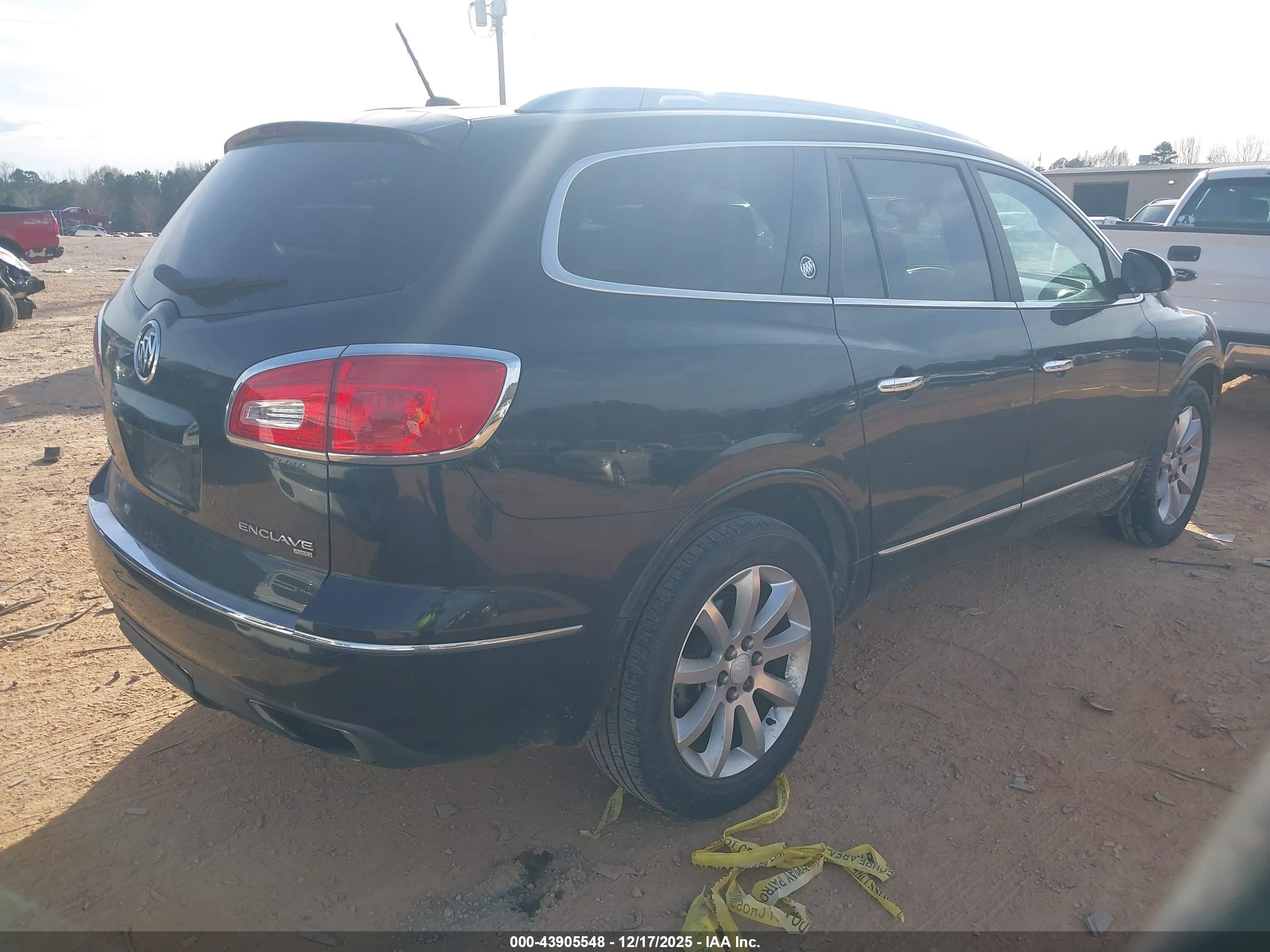 BUICK ENCLAVE image 4