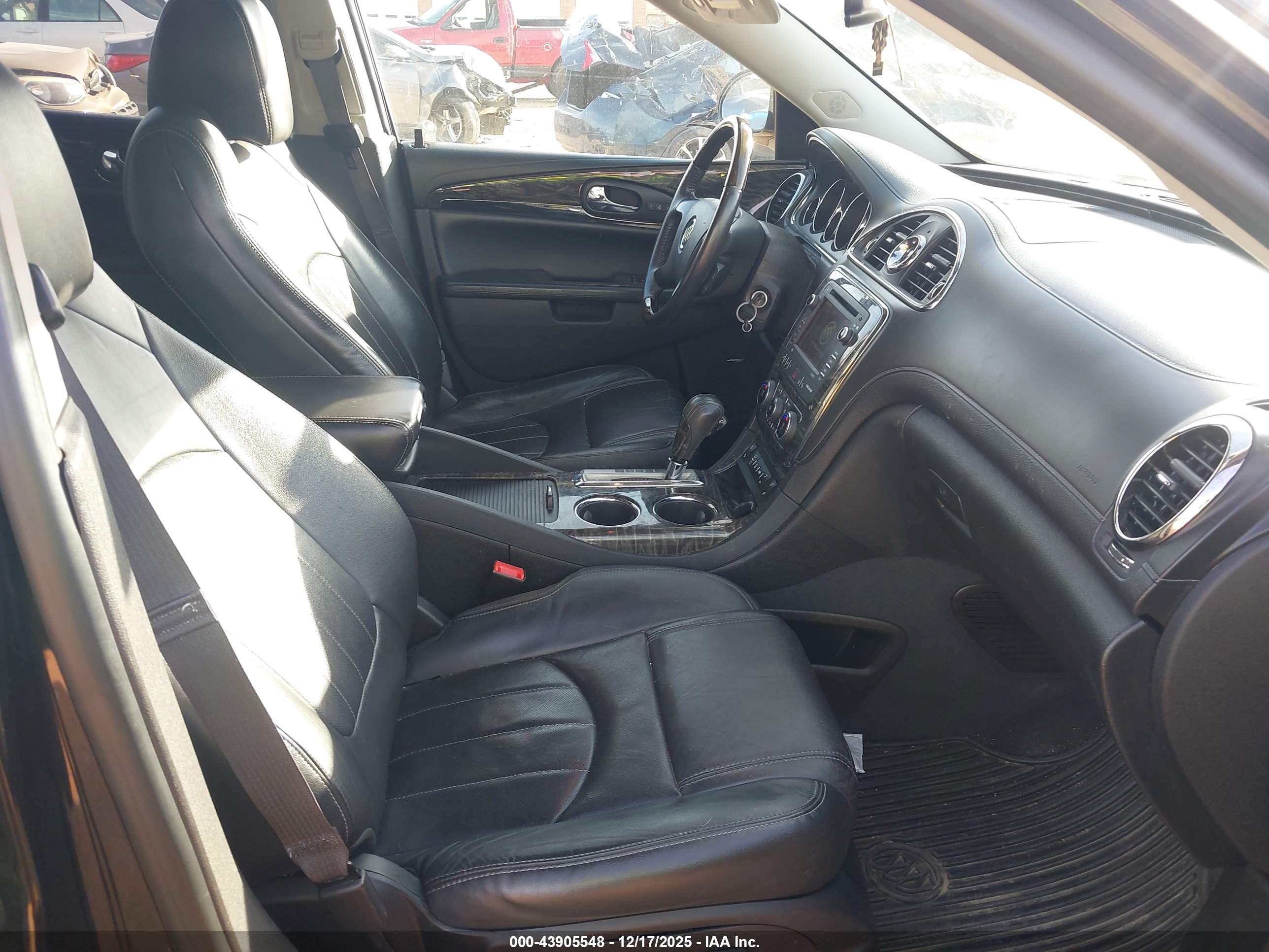 BUICK ENCLAVE image 5